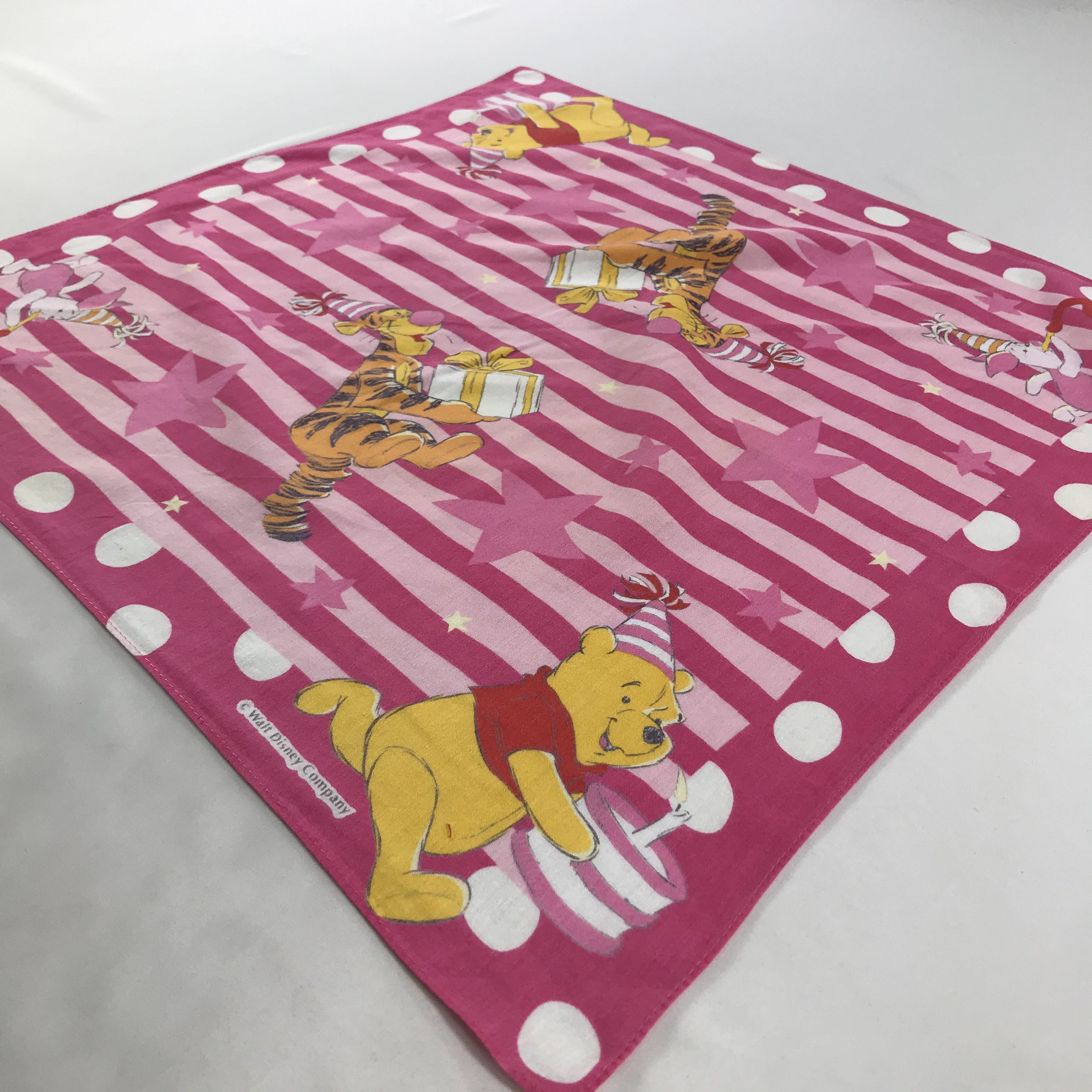 Disney × Vintage Disney Pooh Bandana / Handkerchief / Neckerchief - S1822 Size ONE SIZE - 2 Thumbnail