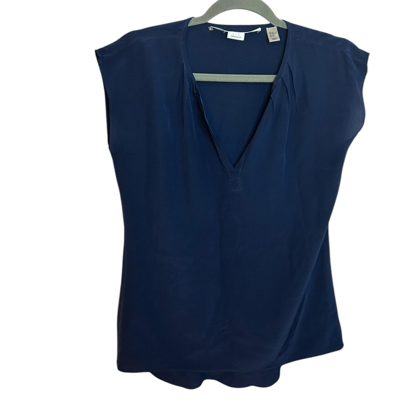 Other Max Studio Navy Blue Silk Shell Top Size XS / US 0-2 / IT 36-38 - 1 Thumbnail