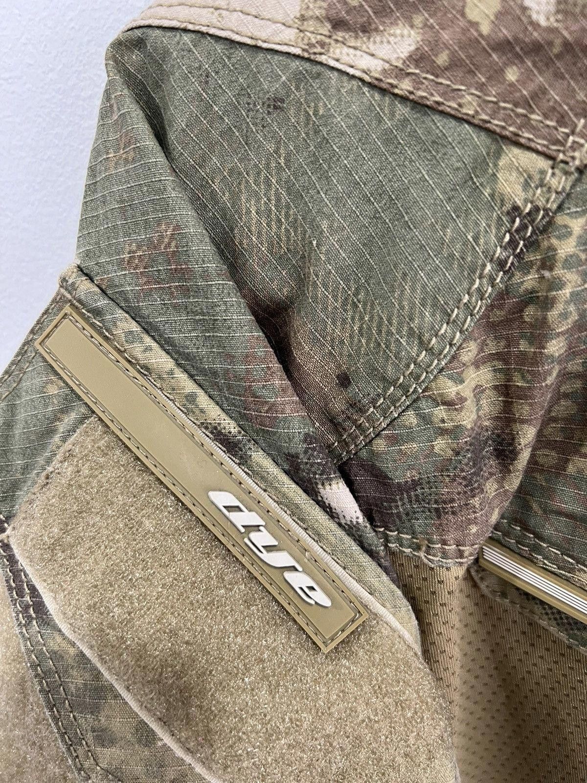 Vintage Vintage Camo Quarter Zip Longsleeve sweater Size US L / EU 52-54 / 3 - 6 Thumbnail