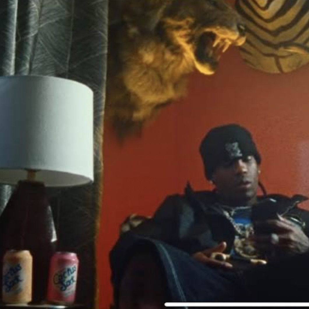 Travis Scott Extremely Rare Travis Scott Cactus Jack Peach Soda Prop Size ONE SIZE - 3 Thumbnail