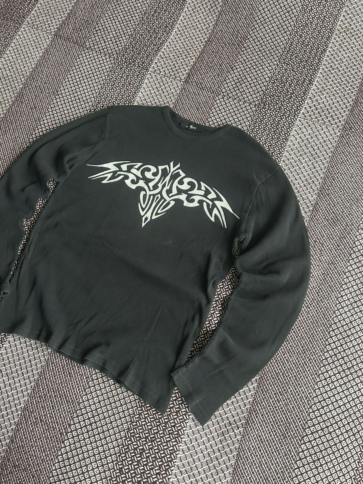 Vintage Smog Tribal Big Logo Print Long Sleeve Size L Streetwear Y2K Size US L / EU 52-54 / 3 - 2 Thumbnail