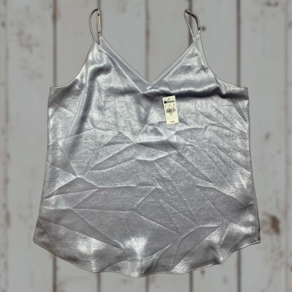 Express Express Tank Top NWT Silver M Womens Blouse Shirt Tank Top Express Silver M Womens Size M / US 6-8 / IT 42-44 - 1 Thumbnail
