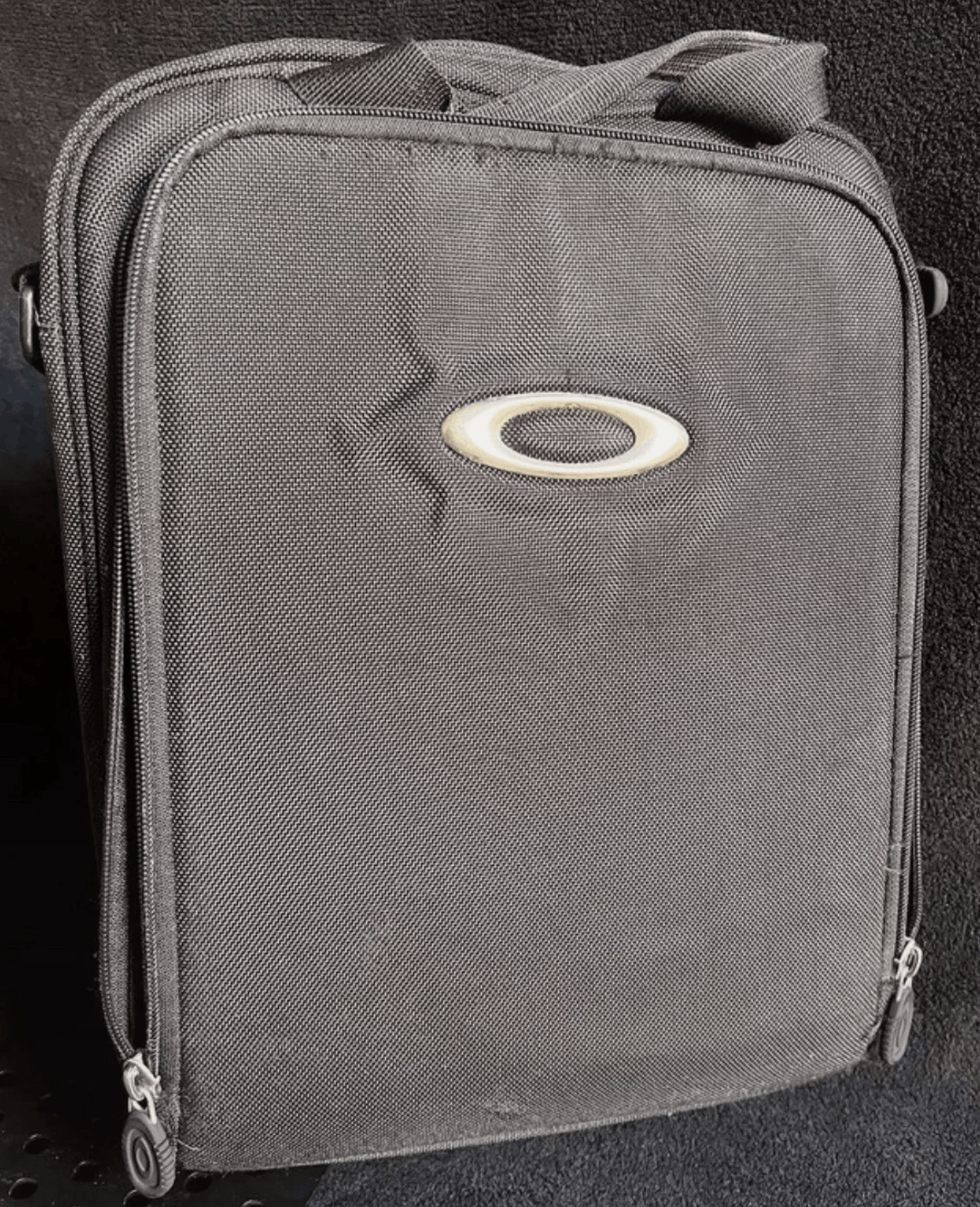 Oakley Vertical Computer Laptop Bag Vintage