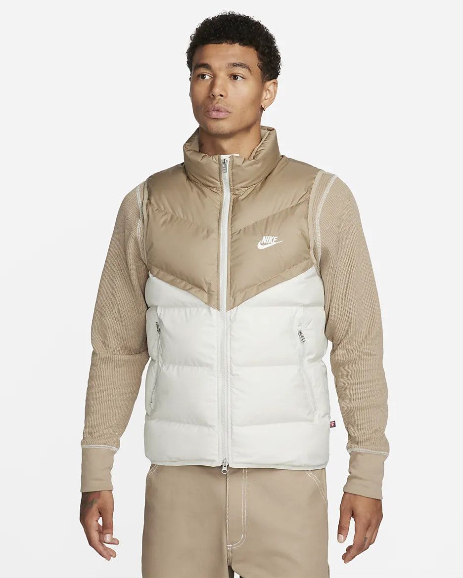 Nike Nike Storm-FIT Windrunner Size US L / EU 52-54 / 3 - 1 Thumbnail