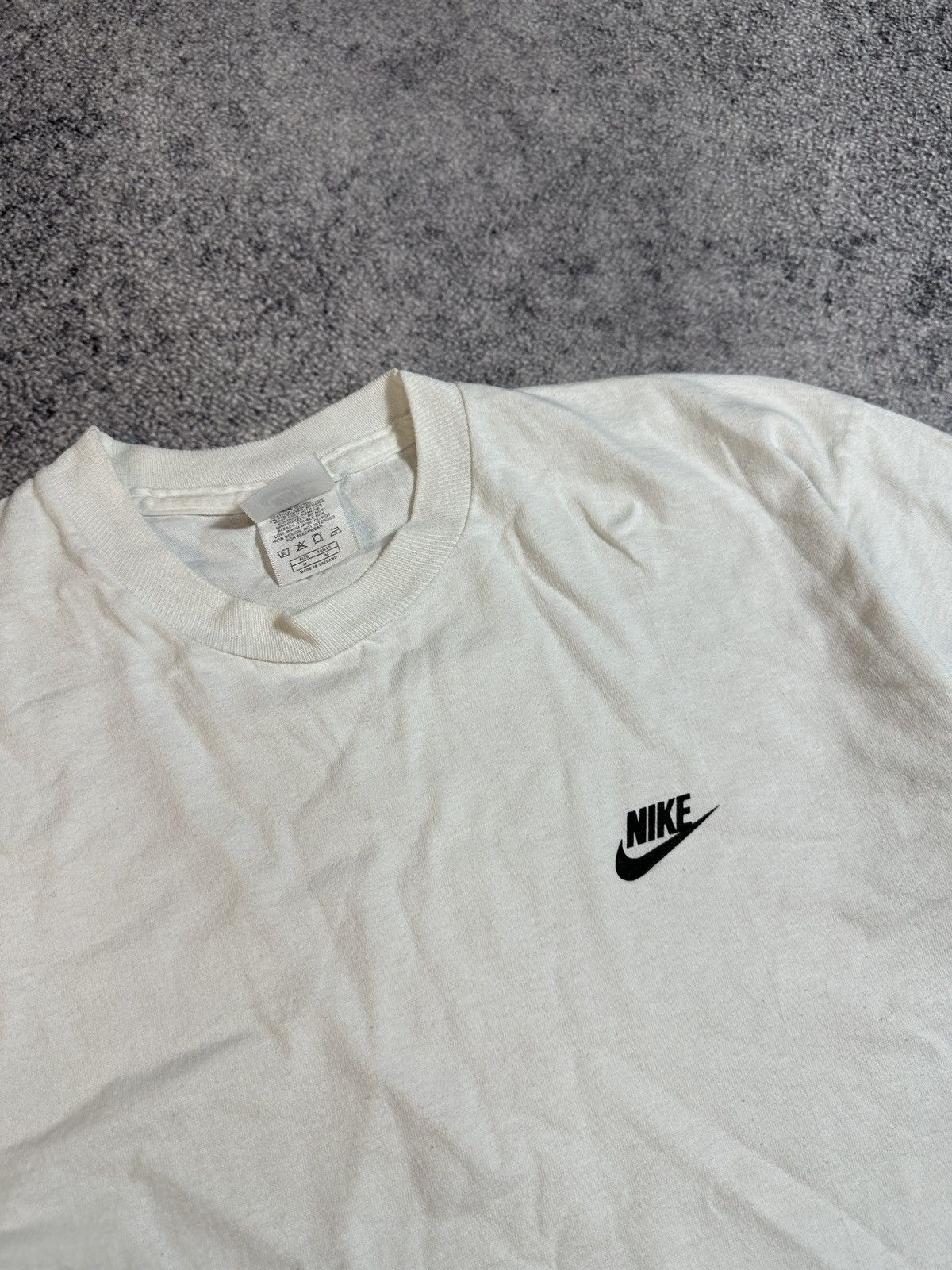 Nike × Vintage Y2K Vintage Nike Swoosh Logo T-shirt Streetwear USA Rare M Size US L / EU 52-54 / 3 - 3 Thumbnail