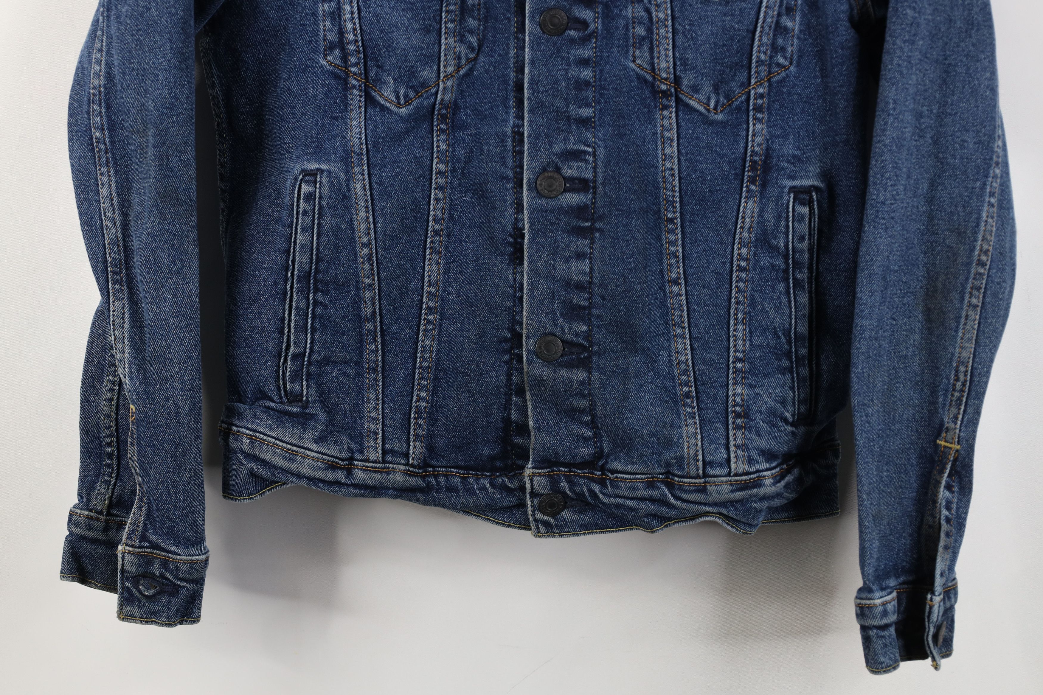 Levi's Vintage Y2K Levis Stretch Denim Jean Trucker Jacket Blue Size US S / EU 44-46 / 1 - 3 Thumbnail