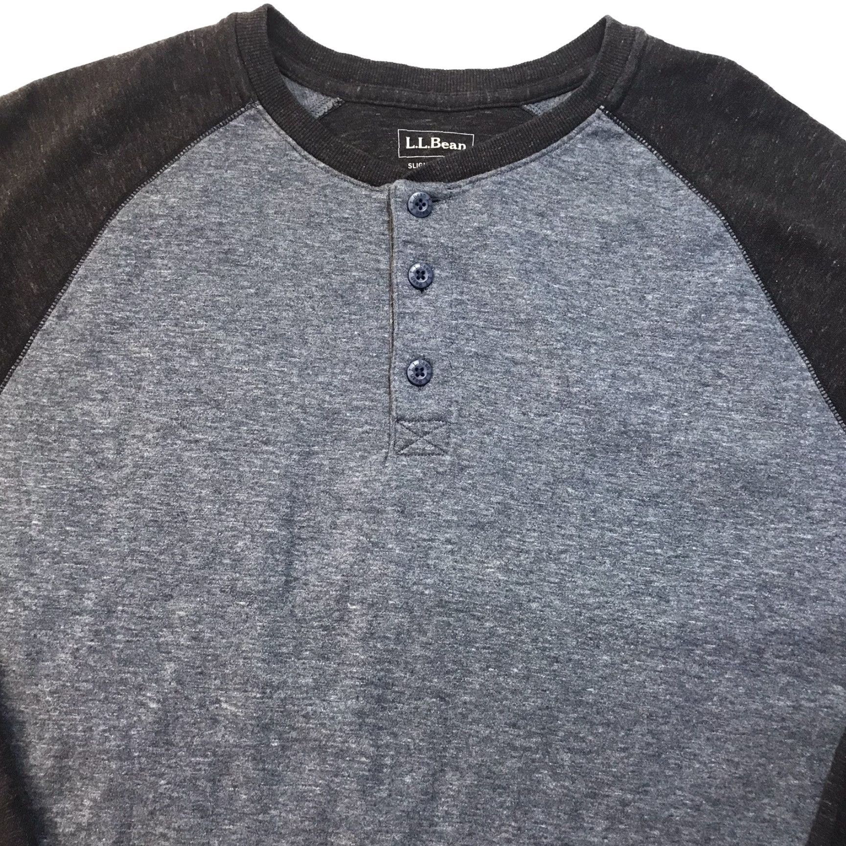 Vintage L.L. Bean Men's Gray Henley Shirt XL Long Sleeve Outdoor Hiking Button-Up 70s 80s 90s Size US XL / EU 56 / 4 - 2 Thumbnail
