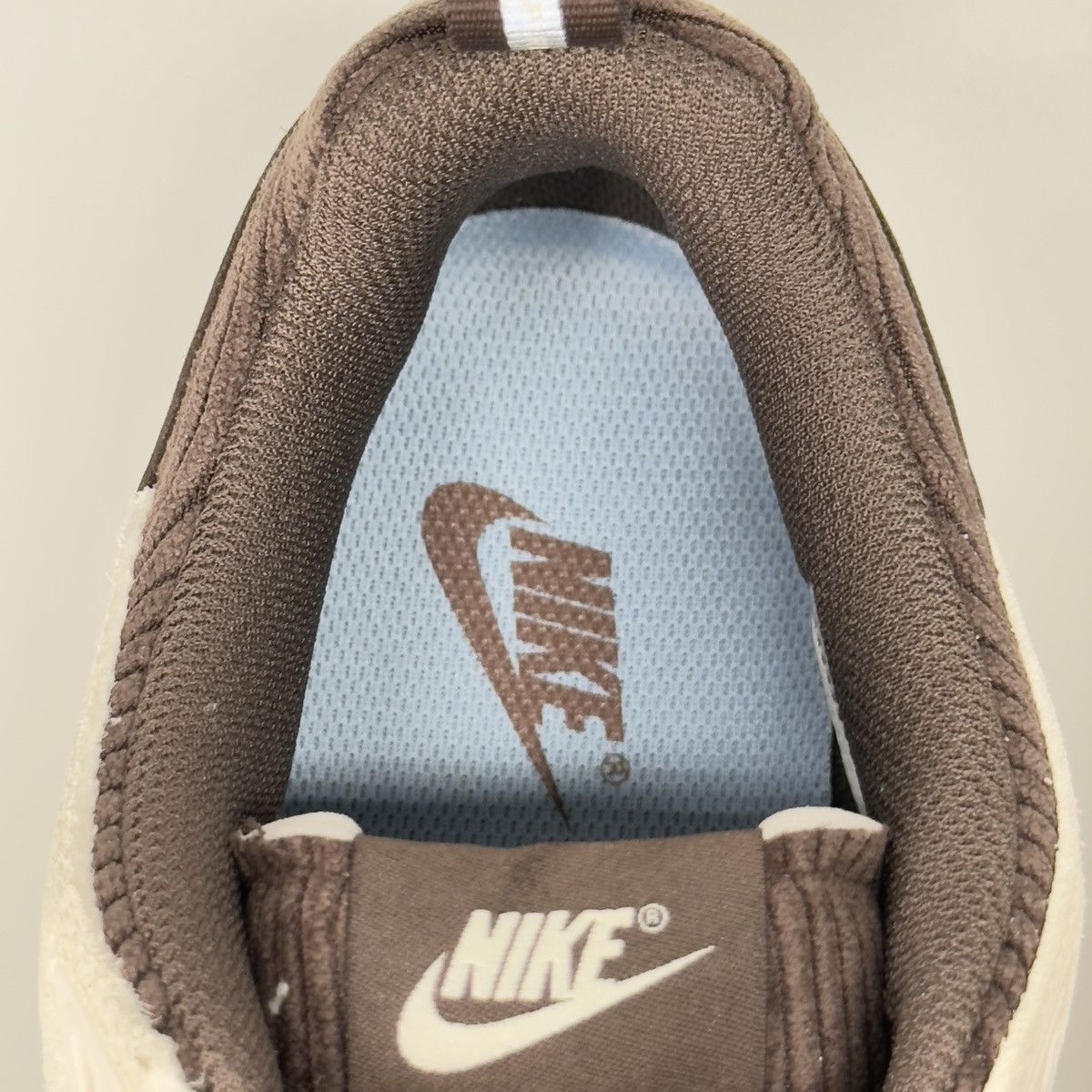 Nike × Travis Scott TRAVIS SCOTT X ZOOM FIELD JAXX 'LECHE BLUE' Size US 11.5 / EU 44-45 - 4 Thumbnail