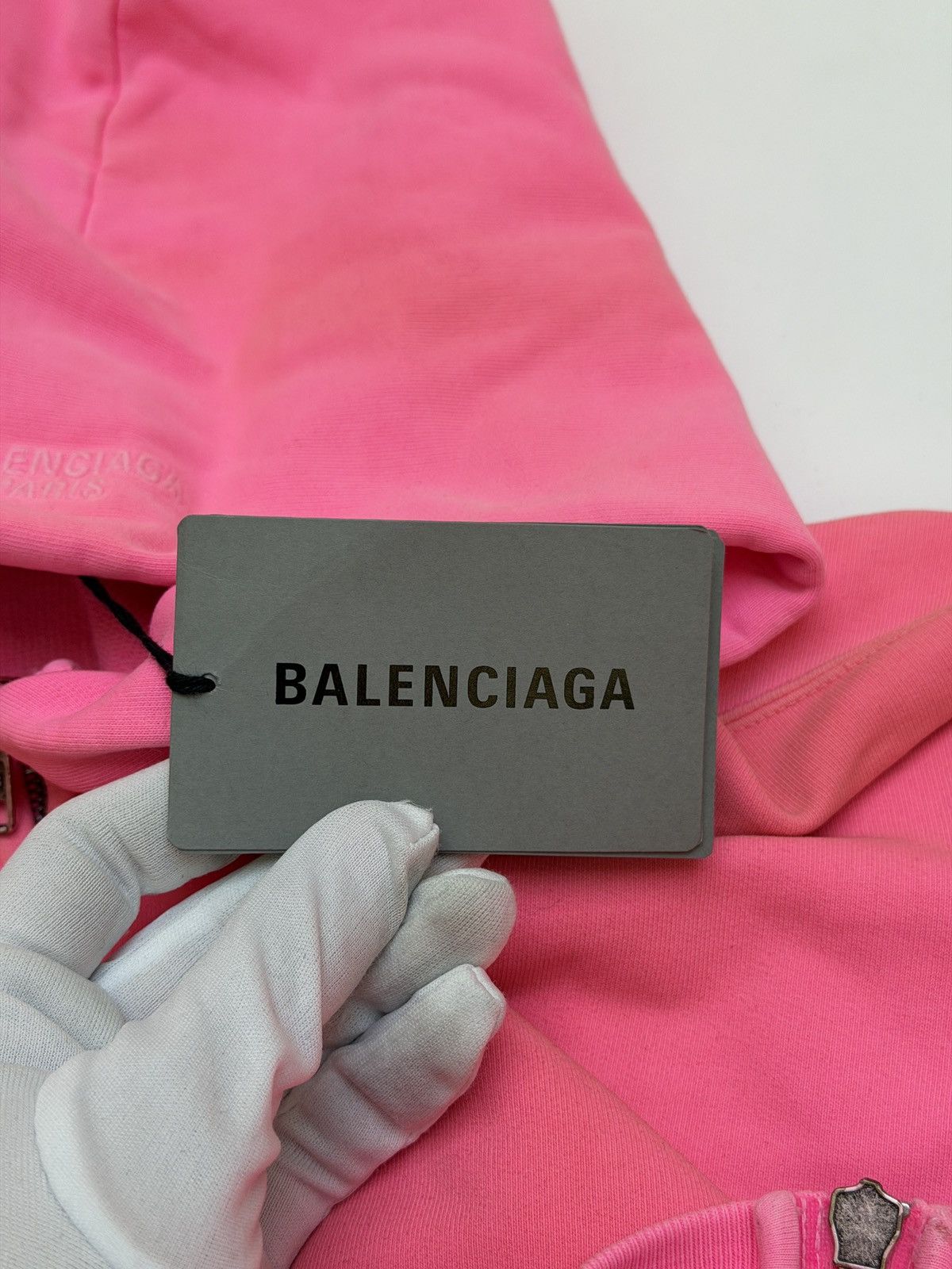 Balenciaga Balenciaga Paris Fluo Pink Worn Out Effect Zip Up Hoodie Size US XS / EU 42 / 0 - 12 Thumbnail
