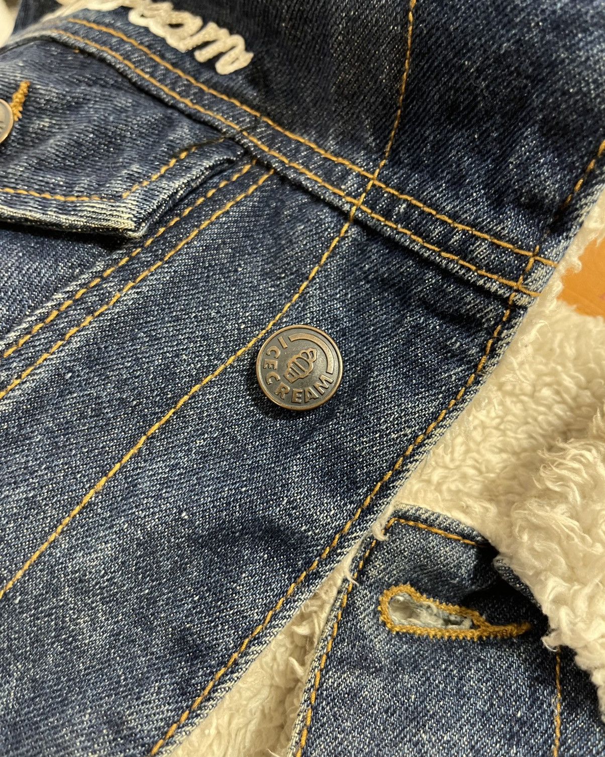 Icecream BBC ICECREAM ‘ Running Dog ‘ Classic Denim & Fur Jacket Size US M / EU 48-50 / 2 - 7 Thumbnail