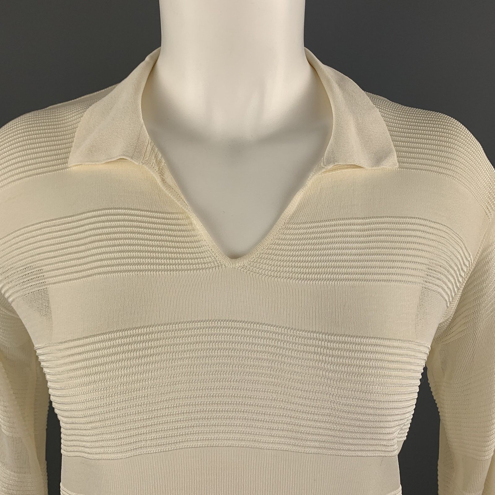 Giorgio Armani Size 4 Cream Burnout Striped Viscose Collared Pullover Size S / US 4 / IT 40 - 2 Thumbnail