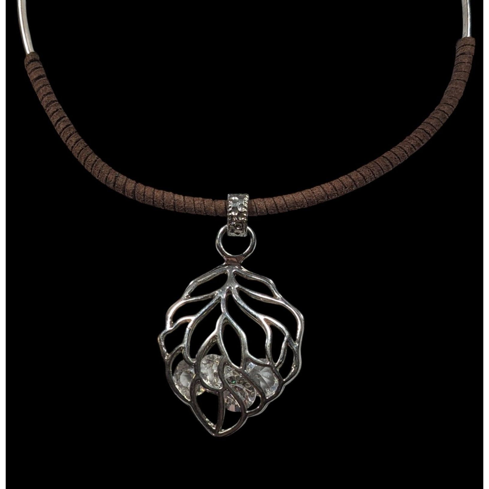 Other C1946 Caged Crystal Pendant Collar Necklace With Silver Tone Size ONE SIZE - 4 Thumbnail