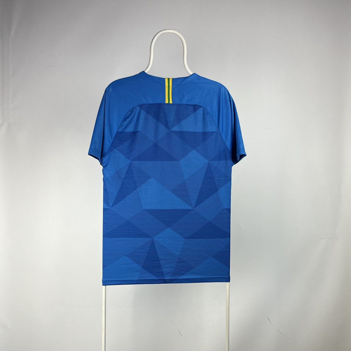Nike Nike Brazil home jersey 2018/19 Size US XL / EU 56 / 4 - 2 Thumbnail