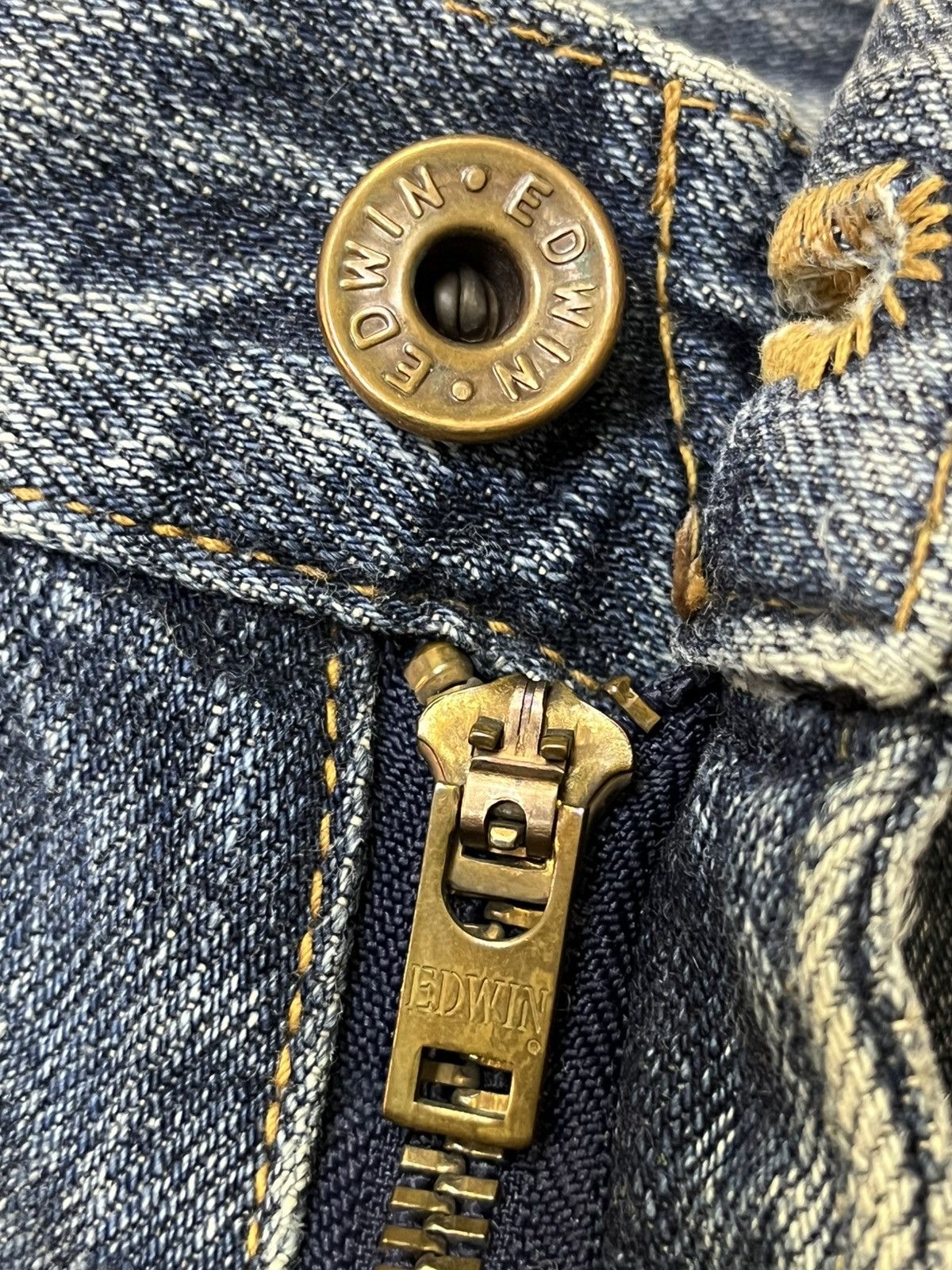 Edwin Vintage EDWIN 505 ZX button fly dirty redline selvedge jeans Size US 28 / EU 44 - 18 Thumbnail