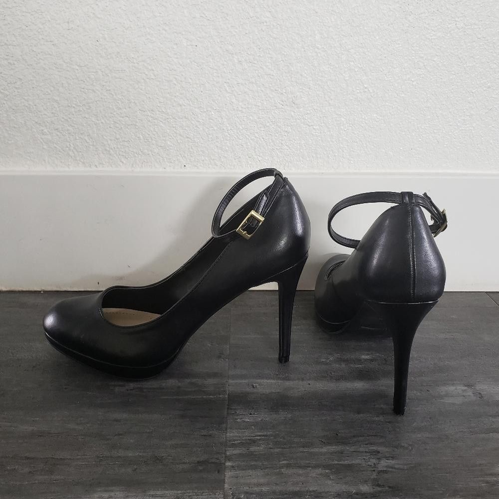 Designer Black Classic Anne Michelle Heels Size US 10 / IT 40 - 3 Thumbnail