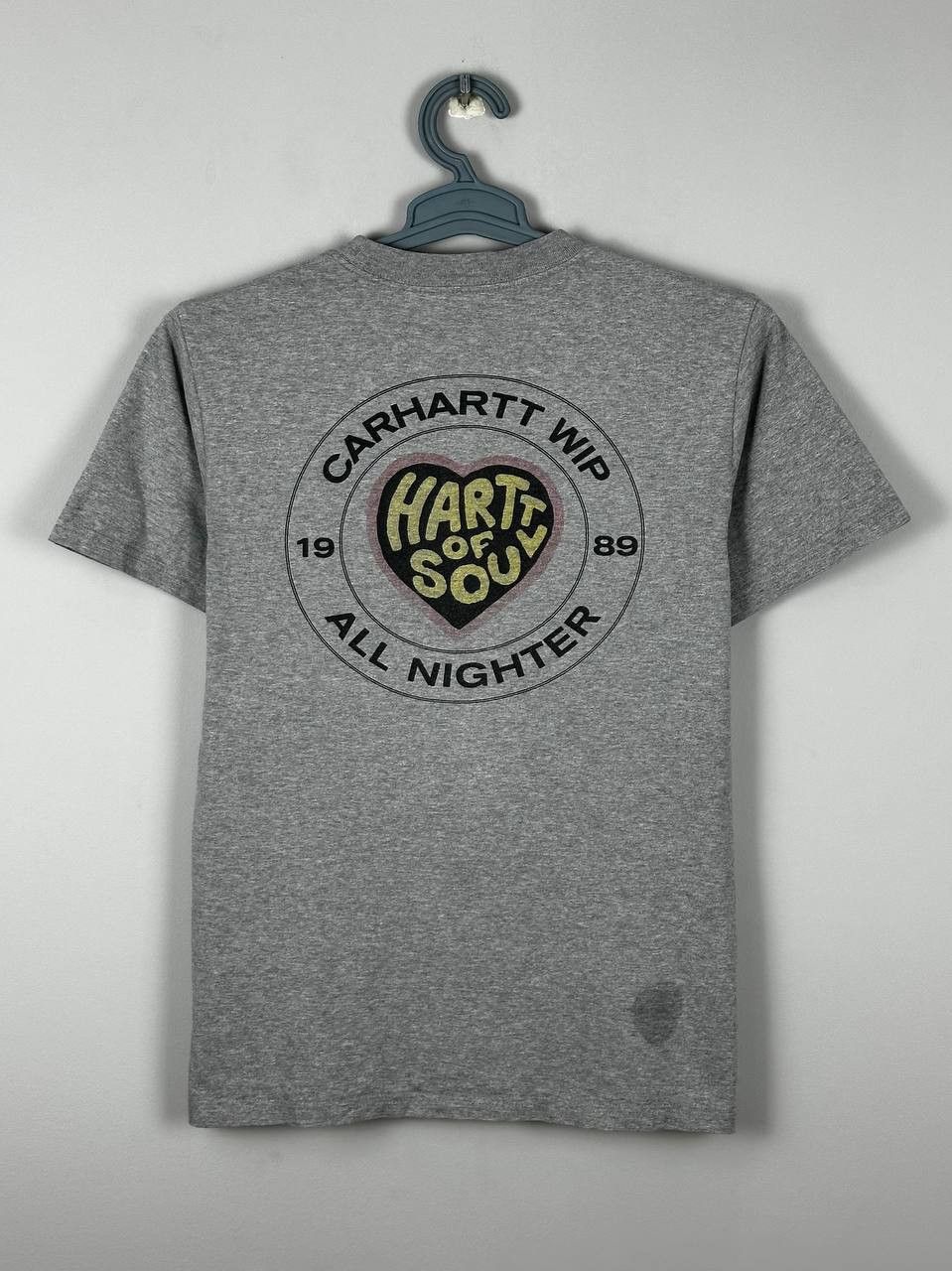 Carhartt Wip Carhartt WIP Grey Heart Big Logo T Shirt Size US XS / EU 42 / 0 - 8 Thumbnail
