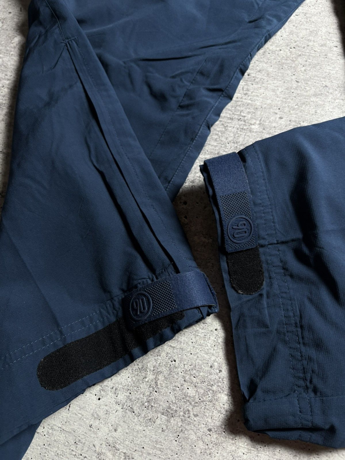 Nike Vintage Nike Barcelona Nylon Sweatpants Size US 34 / EU 50 - 4 Thumbnail