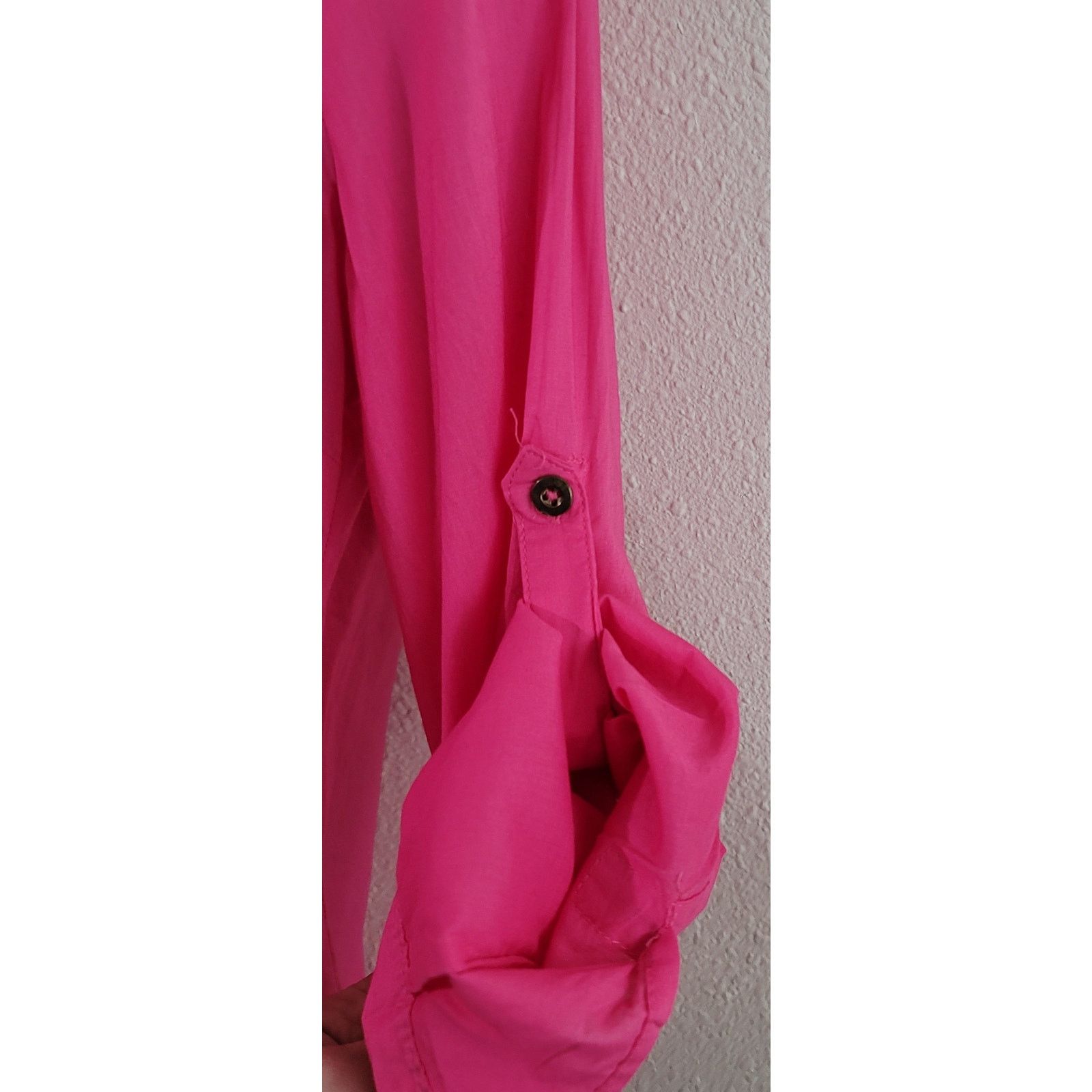 Banana Republic Banana Republic Hot Pink Button Up Top Small Roll Tab Sleeve Size S / US 4 / IT 40 - 2 Thumbnail