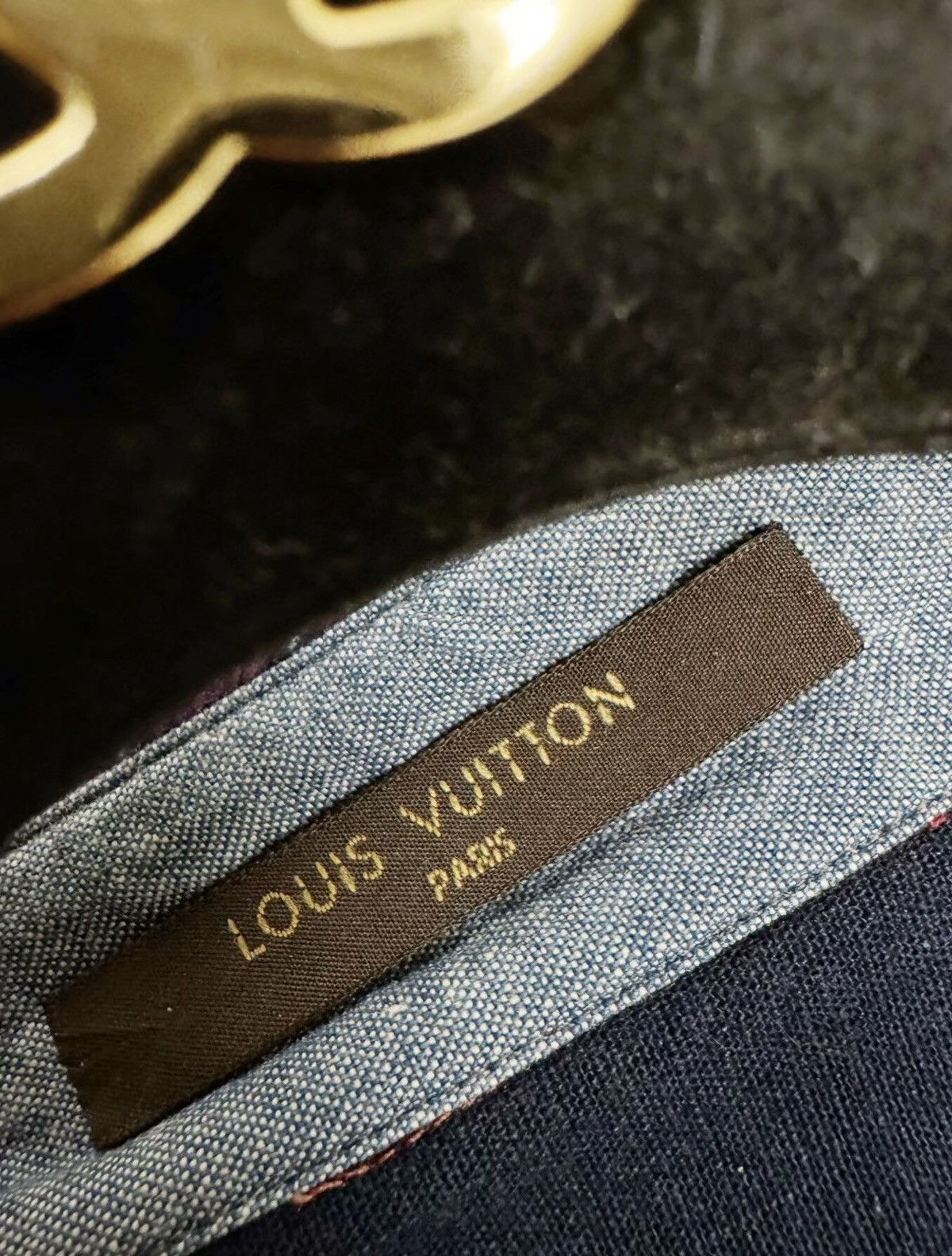 Louis Vuitton Louis Vuitton LV shirt Size M / US 6-8 / IT 42-44 - 3 Thumbnail
