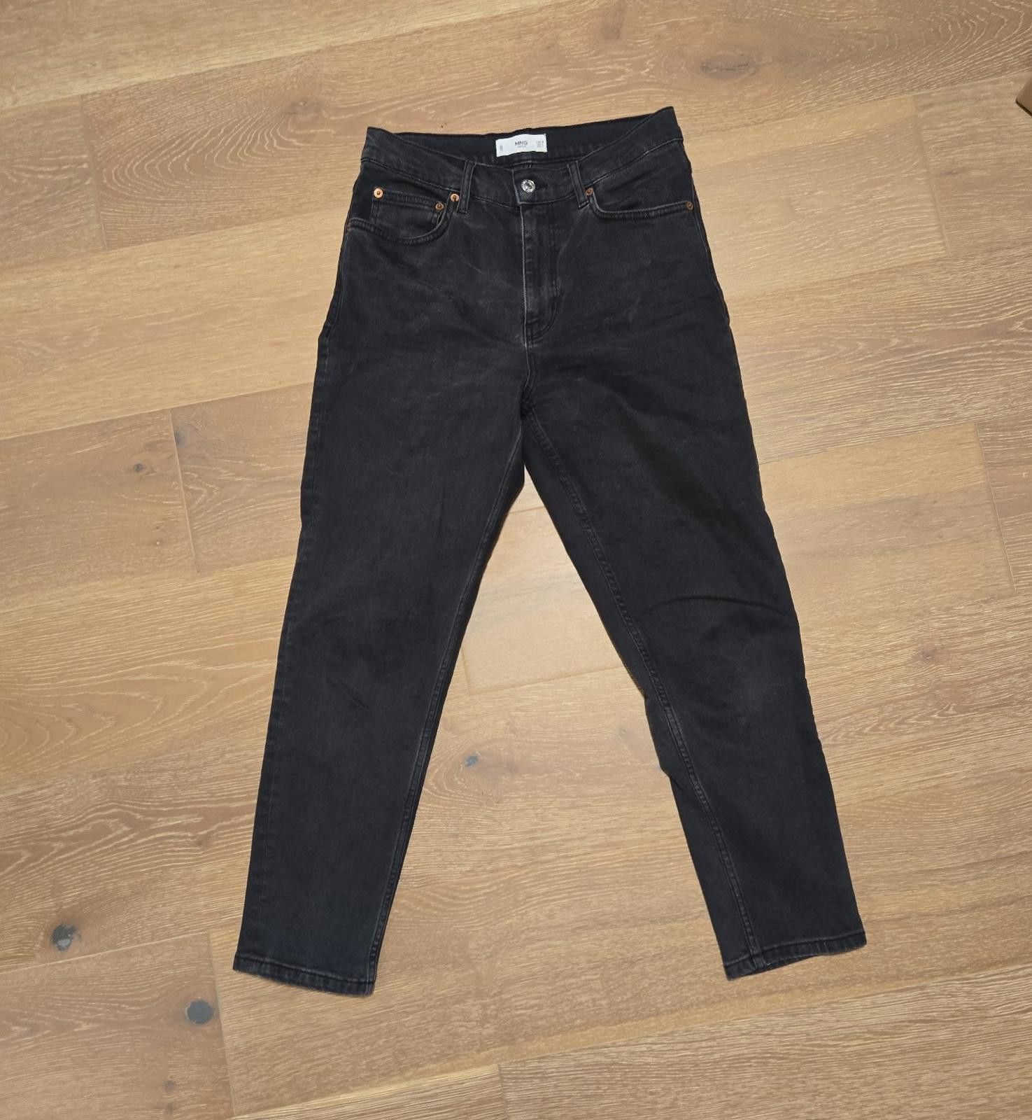 Mango Mango Slightly Distressed Mom Jeans Size 6 Size 28" / US 6 / IT 42 - 1 Thumbnail