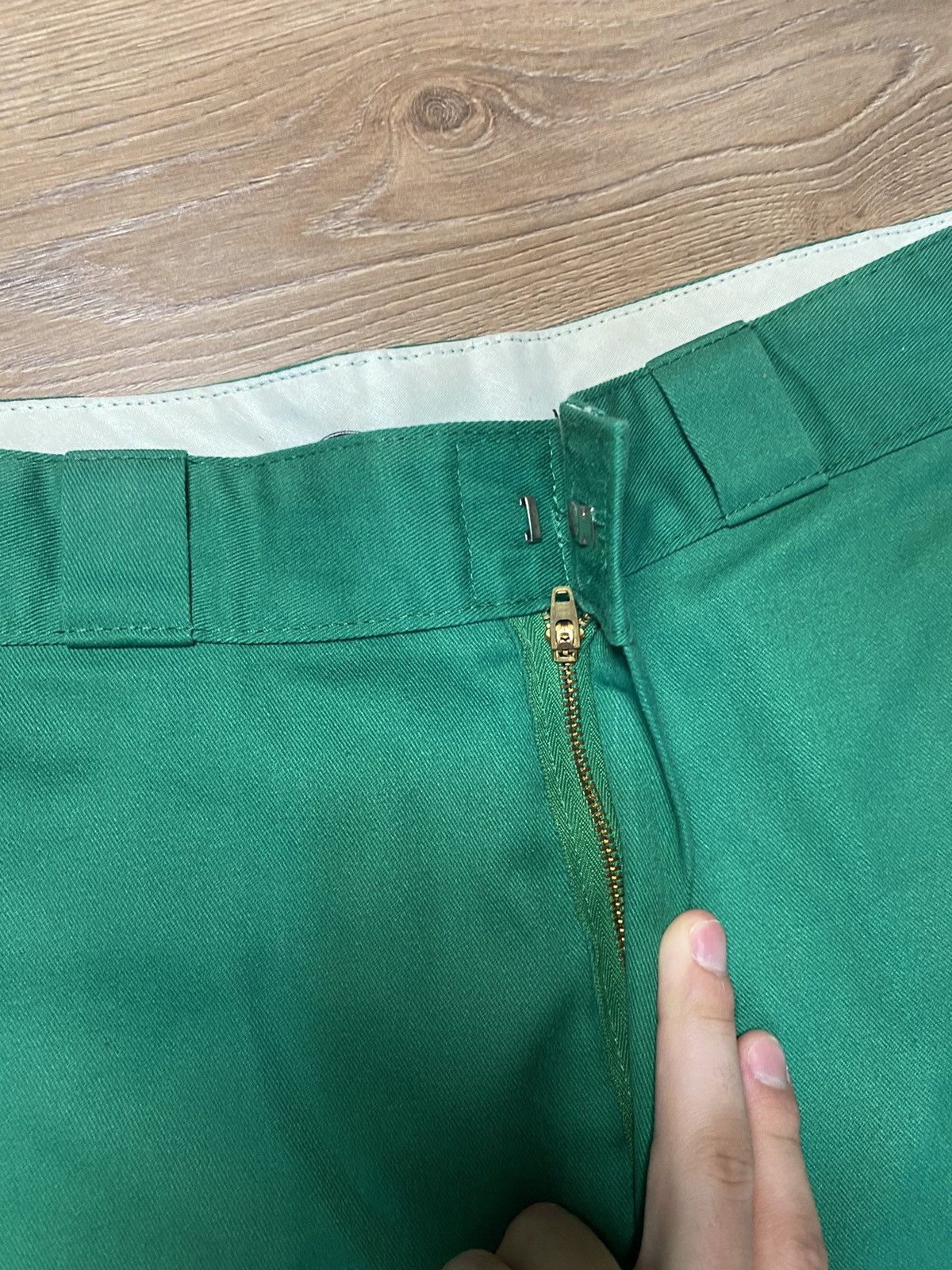 Dickies Green Dickies Worker Shorts oversize vintage y2k rap Size US 32 / EU 48 - 9 Thumbnail