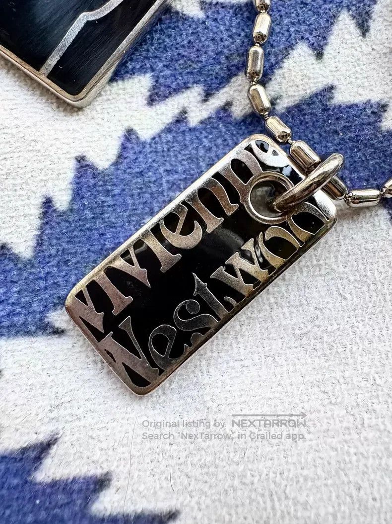 Vivienne Westwood Vivienne Westwood Black Pirate Pattern Saturn Necklace Size ONE SIZE - 5 Thumbnail