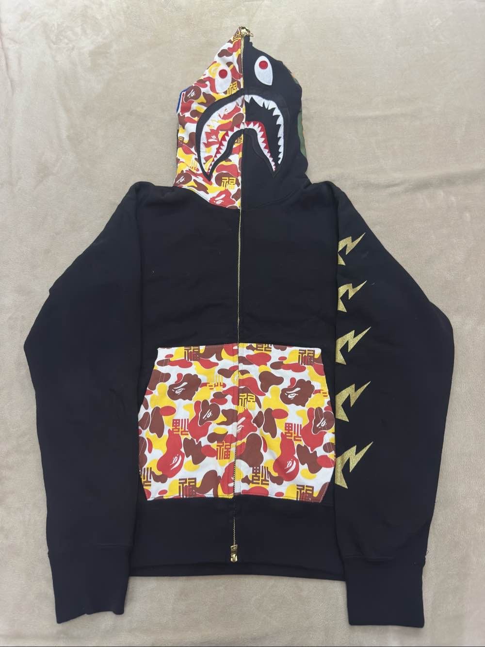 Bape A BATHING APE Shark Full Zip Hoodie Size M Size US M / EU 48-50 / 2 - 1 Thumbnail