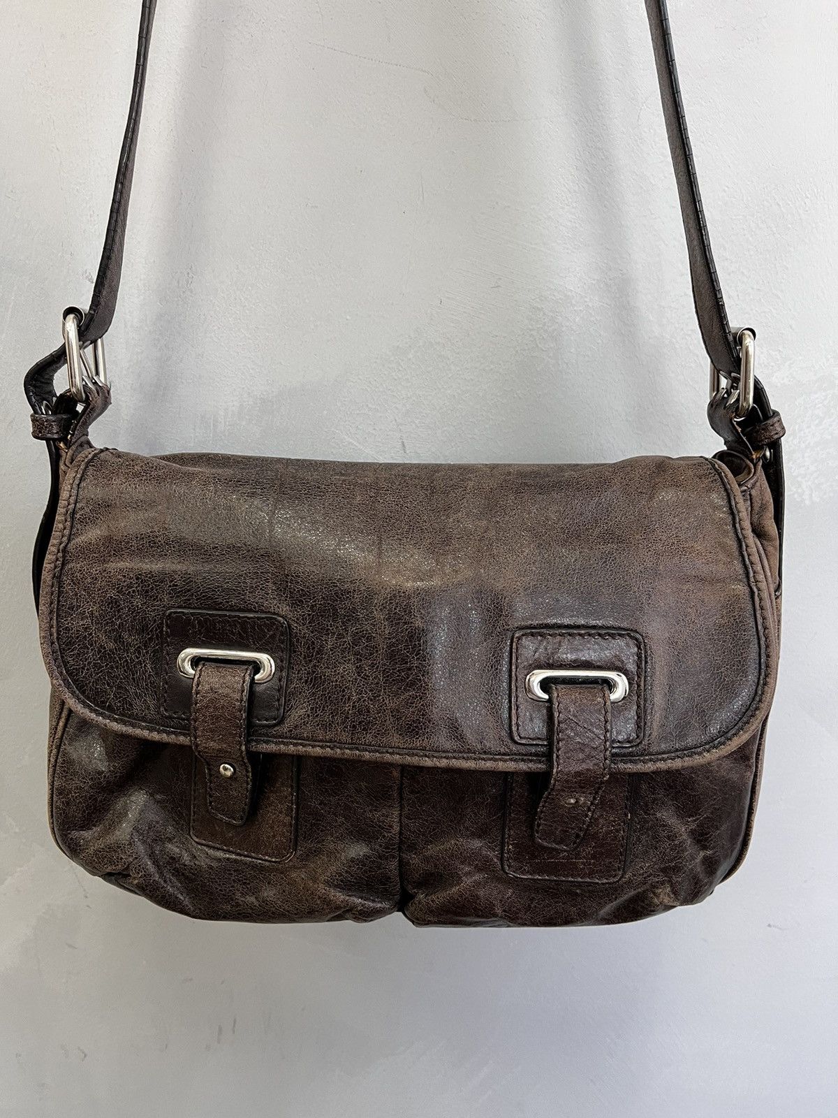 Japanese Brand VINTAGE Y2K LEATHER LGB STYLE KMRII LEATHER BAG Size ONE SIZE - 6 Thumbnail