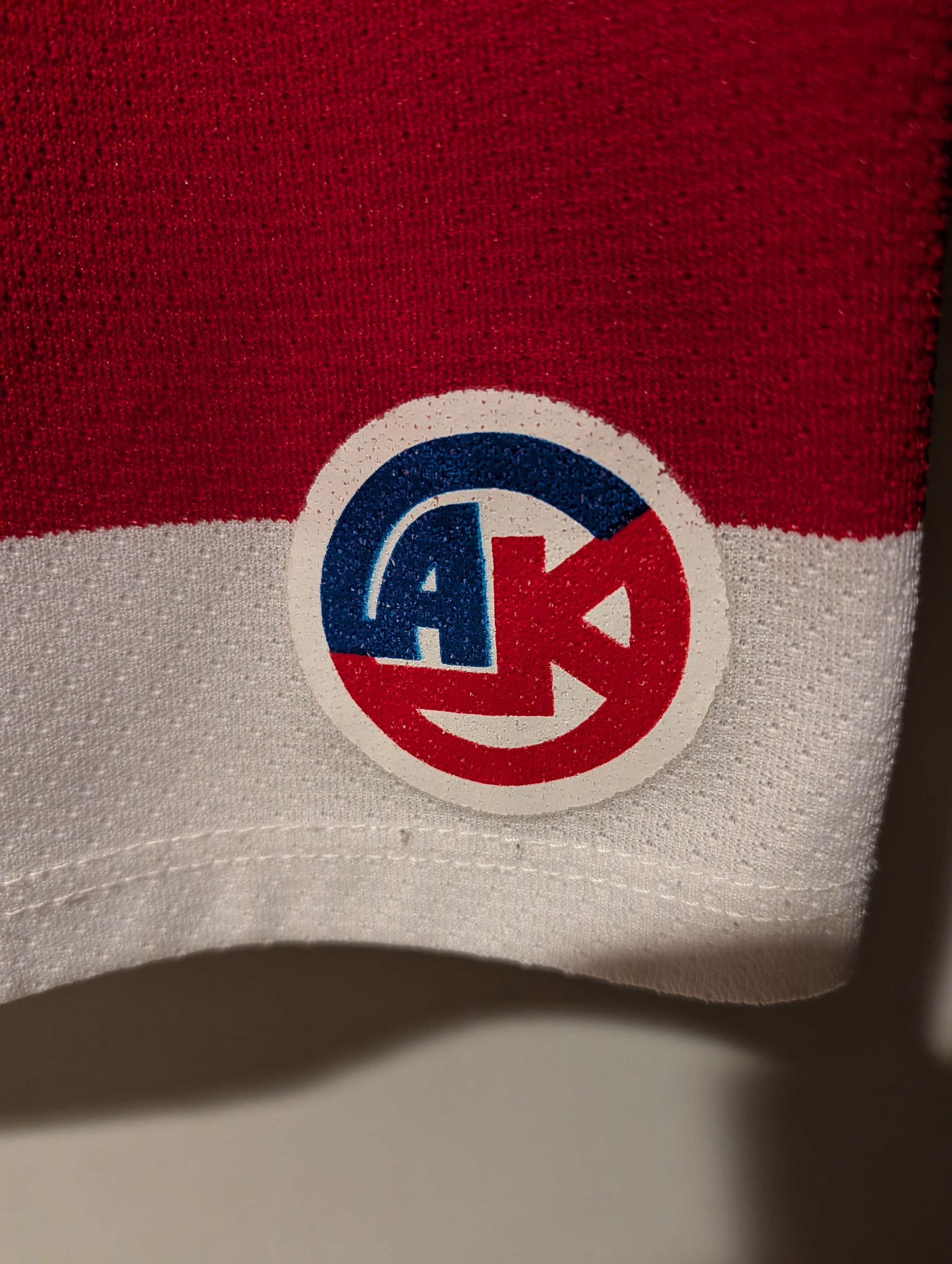 NCAA Vintage 90s Cornell University Gooley YOUTH Hockey Jersey Size US M / EU 48-50 / 2 - 6 Thumbnail