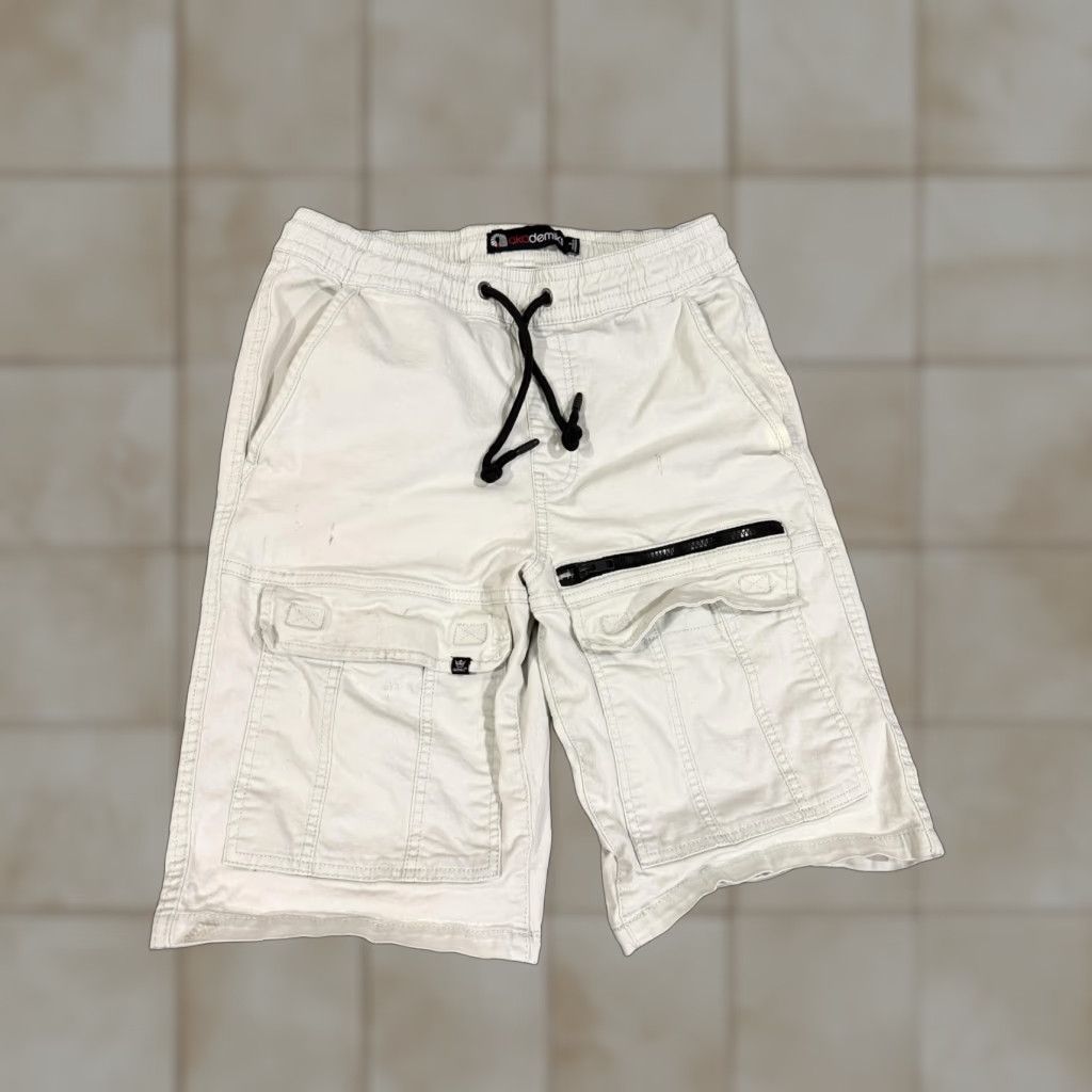 Akademiks VINTAGE Akademiks Cargo Shorts Mens small White Elastic Waist Drawstring Stretch Pockets Size US 29 - 1 Thumbnail