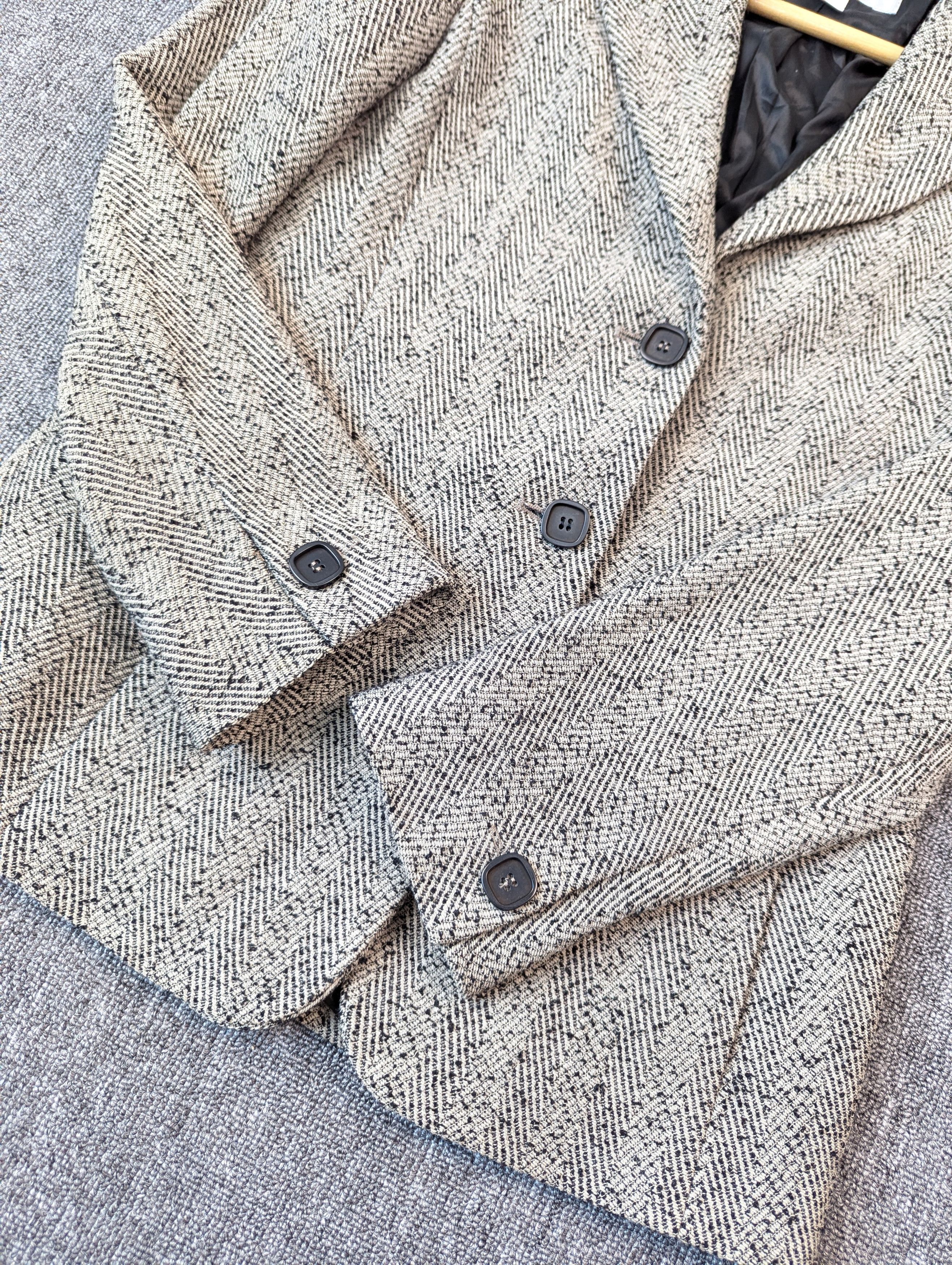 Max Mara Women's Max Mara Wool Blazer Style Jacket Size XS / US 0-2 / IT 36-38 - 6 Thumbnail