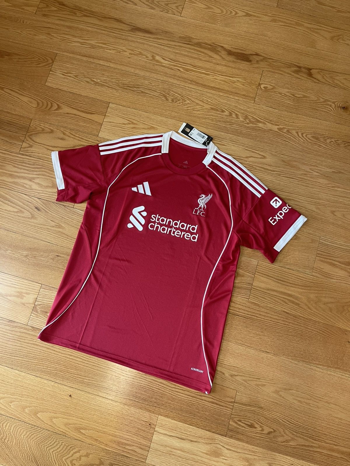 Nike Adidas Liverpool HUGO EKITIKE🇫🇷 2025/26 home jersey Size US L / EU 52-54 / 3 - 2 Thumbnail