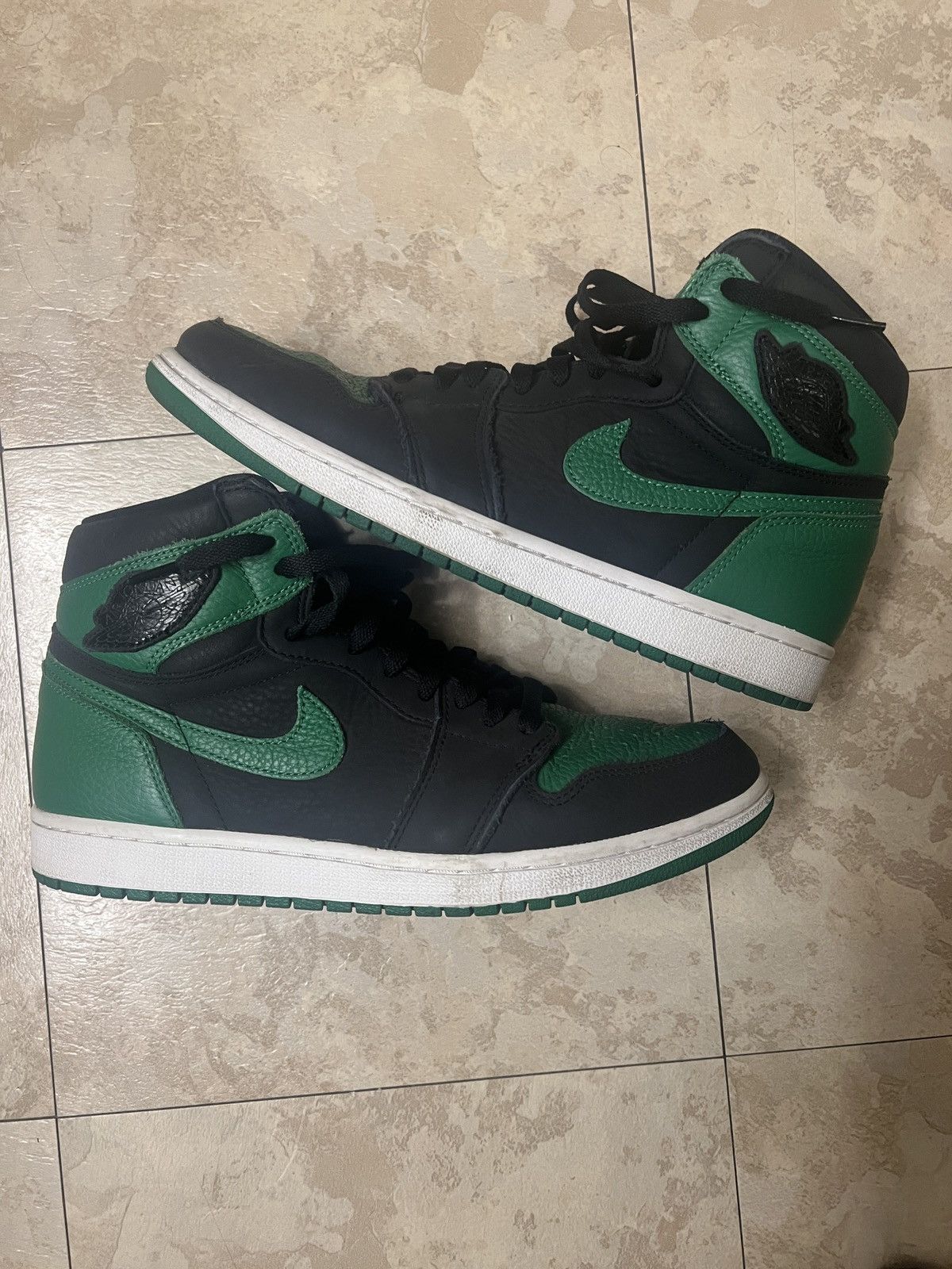 Jordan Brand Air jordan 1 high pine green 2.0 Size US 10.5 / EU 43-44 - 6 Thumbnail