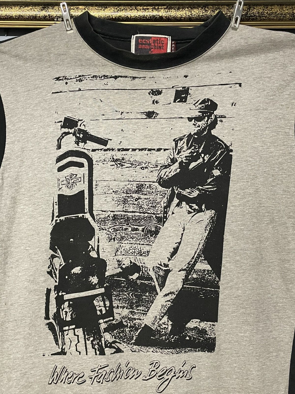 Vintage Vintage 1990s Designer Punk Ecstatic Anarchist Og Tshirt Size US M / EU 48-50 / 2 - 3 Thumbnail