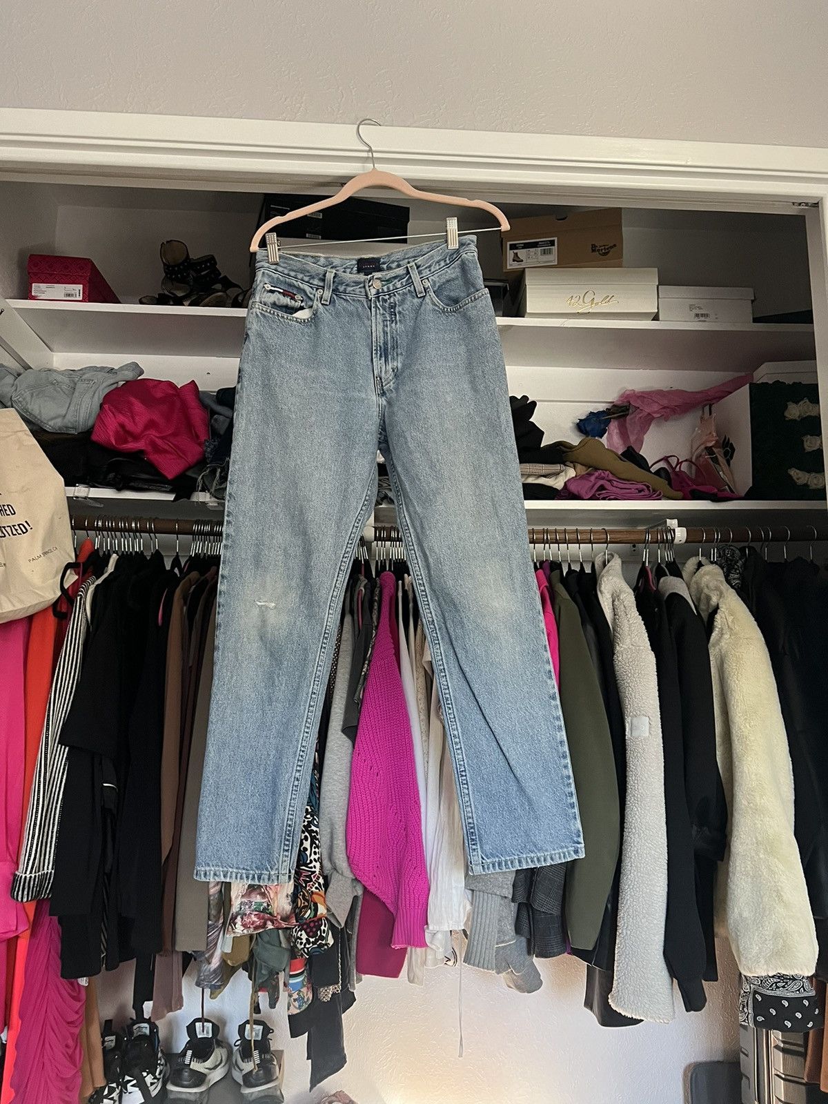Tommy Hilfiger × Vintage Vintage 90s Tommy Hilfiger distressed relaxed fit jeans Size 27" / US 4 / IT 40 - 2 Thumbnail
