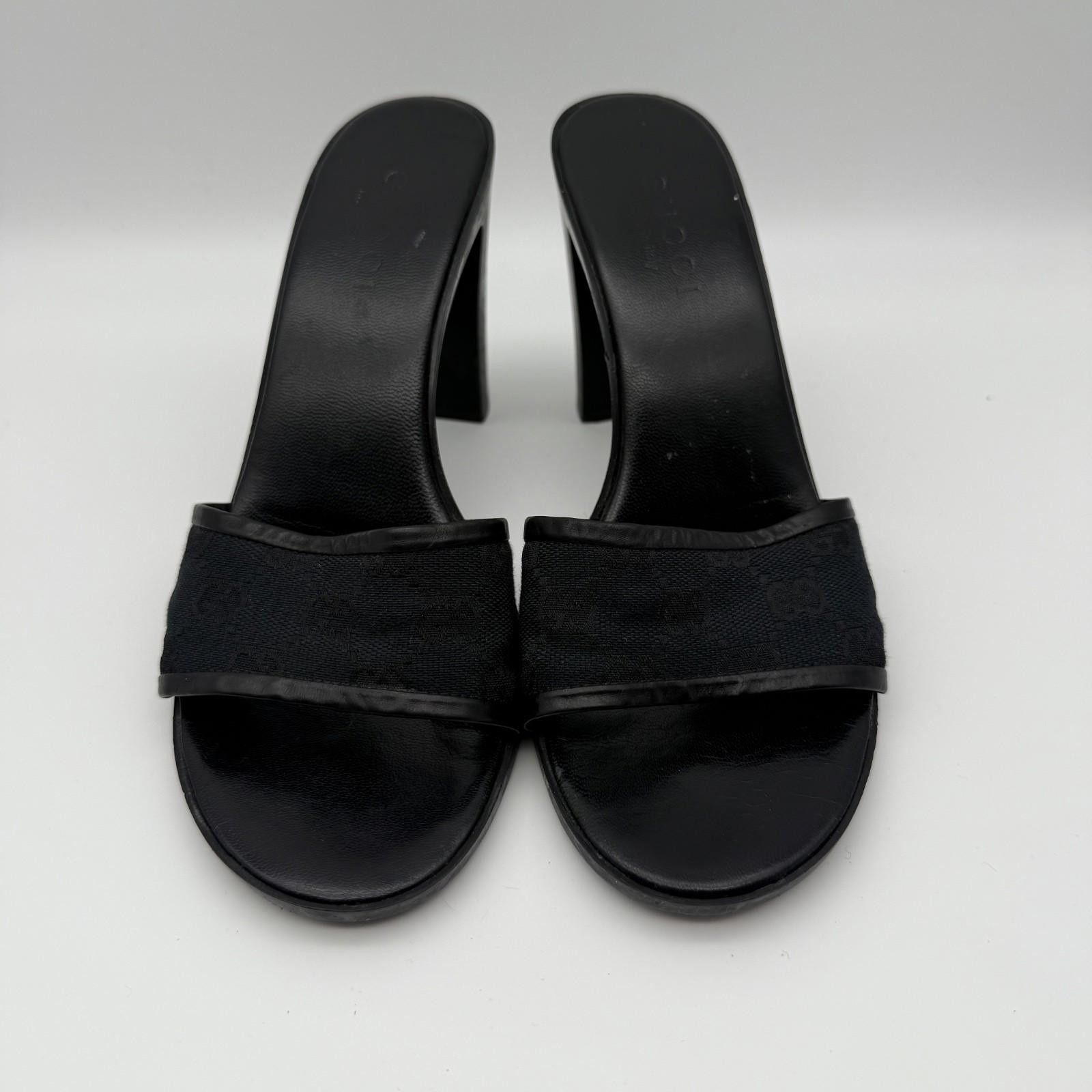 90’s Y2K Tom Ford Gucci Heels Size 7 Black Canvas Leather
