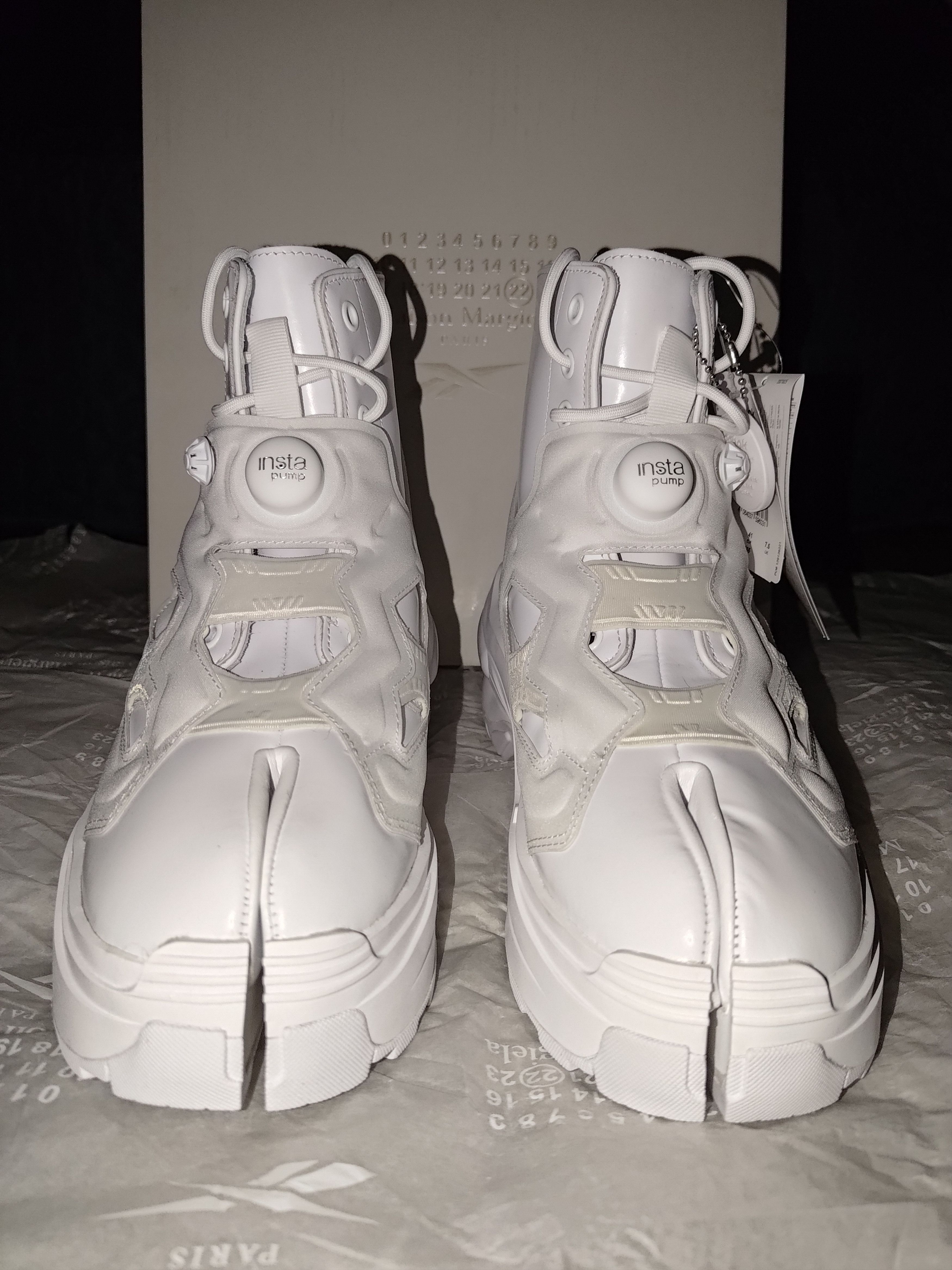 Maison Margiela × Reebok Maison Margiela x Reebok Instapump Fury Tabi 'White' Size US 8 / EU 41 - 3 Thumbnail