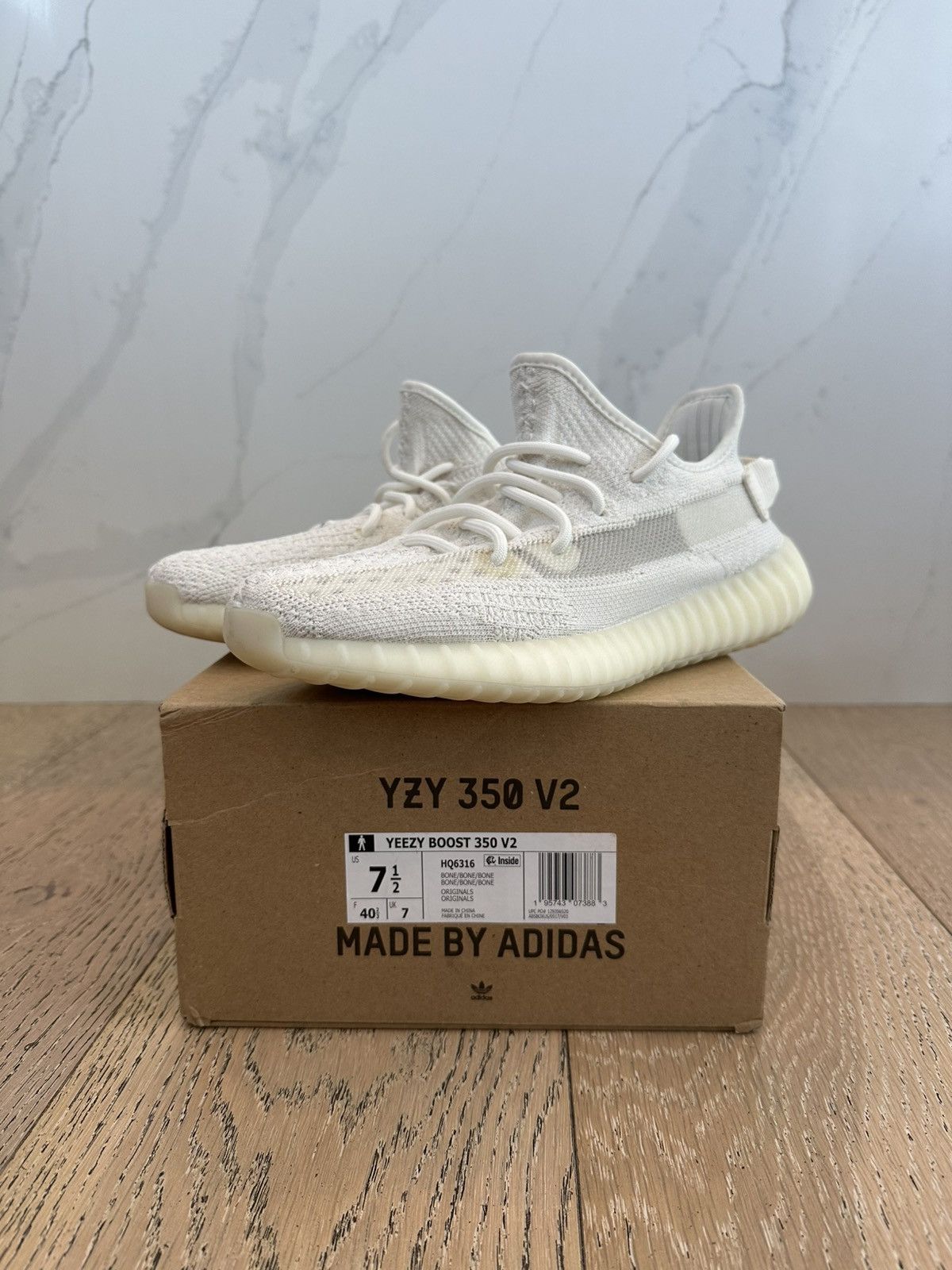 Yeezy adidas Yeezy Boost 350 V2 Bone Size US 7.5 / EU 40-41 - 1 Thumbnail