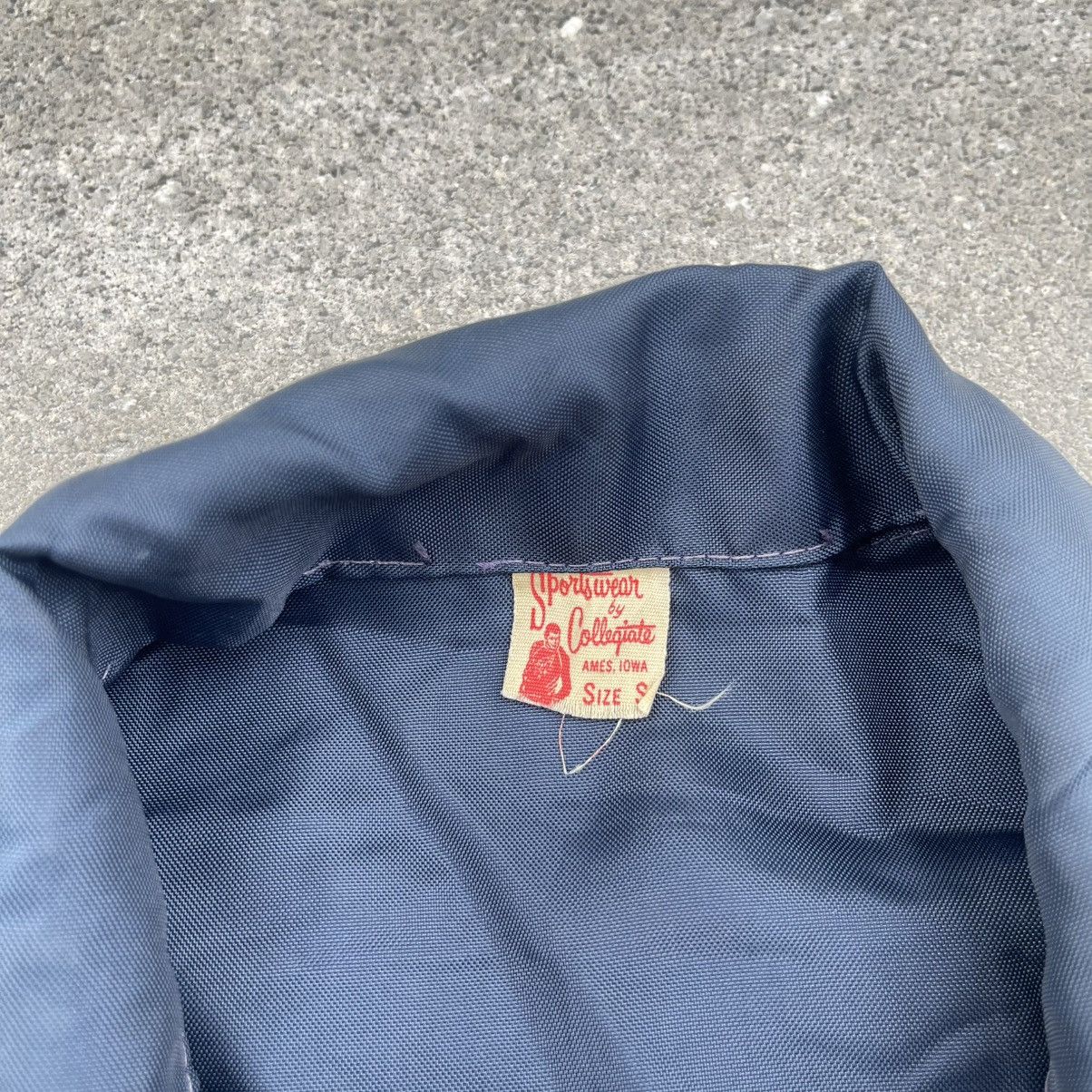 Vintage Vintage 60’s Western Illinois UNIVERSITY JACKET Size US L / EU 52-54 / 3 - 3 Thumbnail