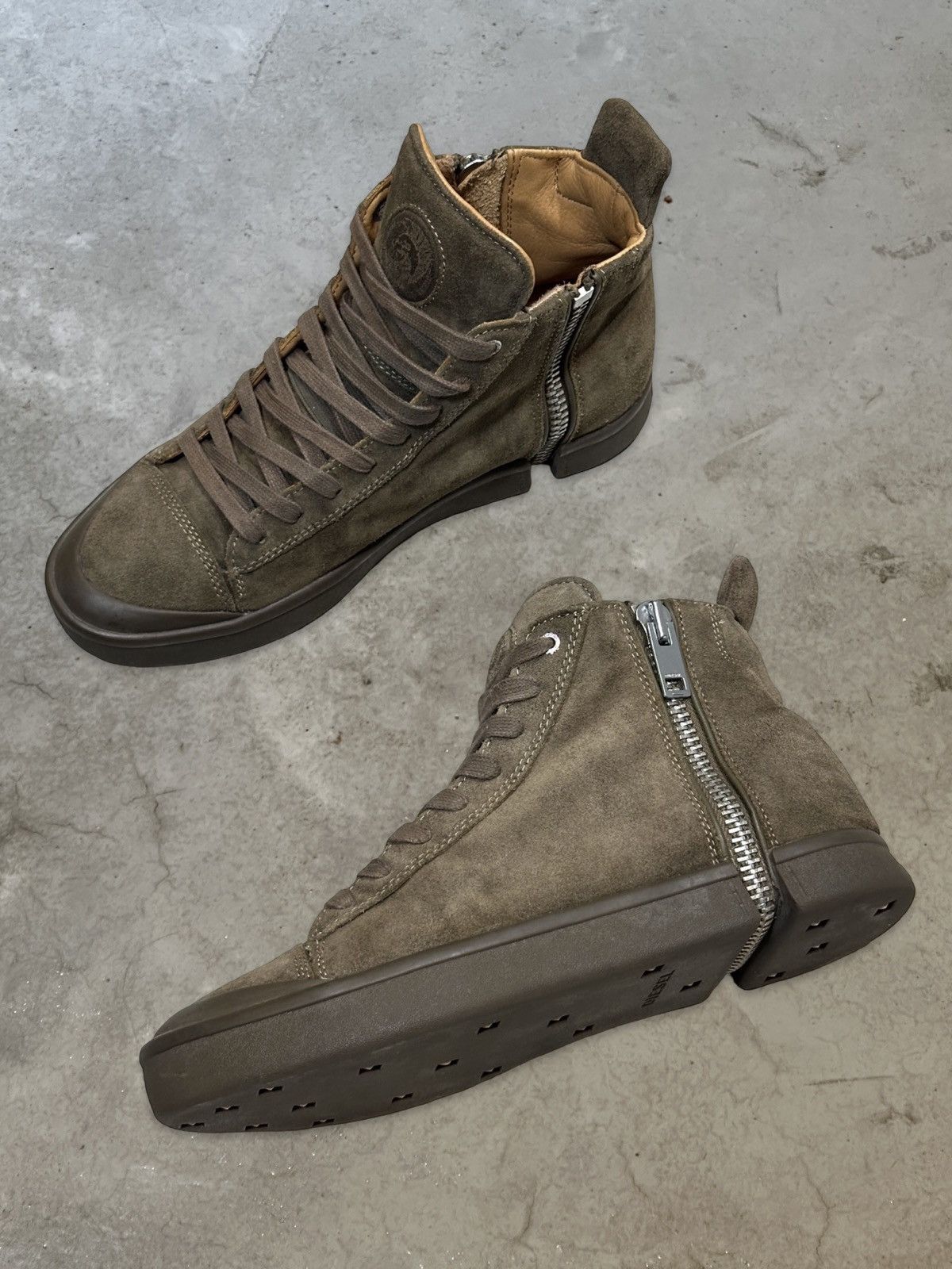 Diesel (FW17) S-NENTISH HI TOP Size US 9 / EU 42 - 2 Thumbnail