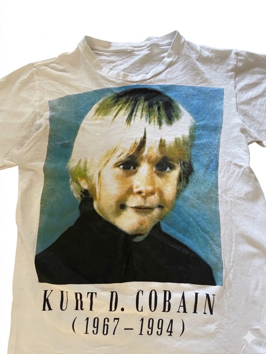 Other RARE 1994 Kurt Cobain Photo Tee Size US S / EU 44-46 / 1 - 2 Thumbnail