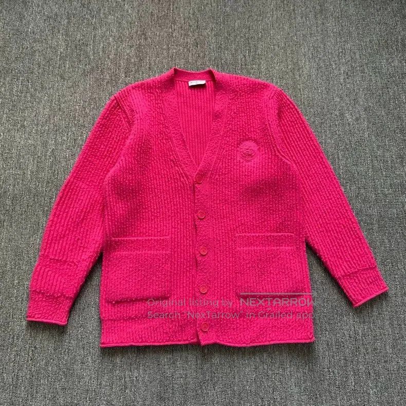 Balenciaga Balenciaga Pink V-Neck Wool Cardigan. Size US XXS / EU 40 - 1 Thumbnail