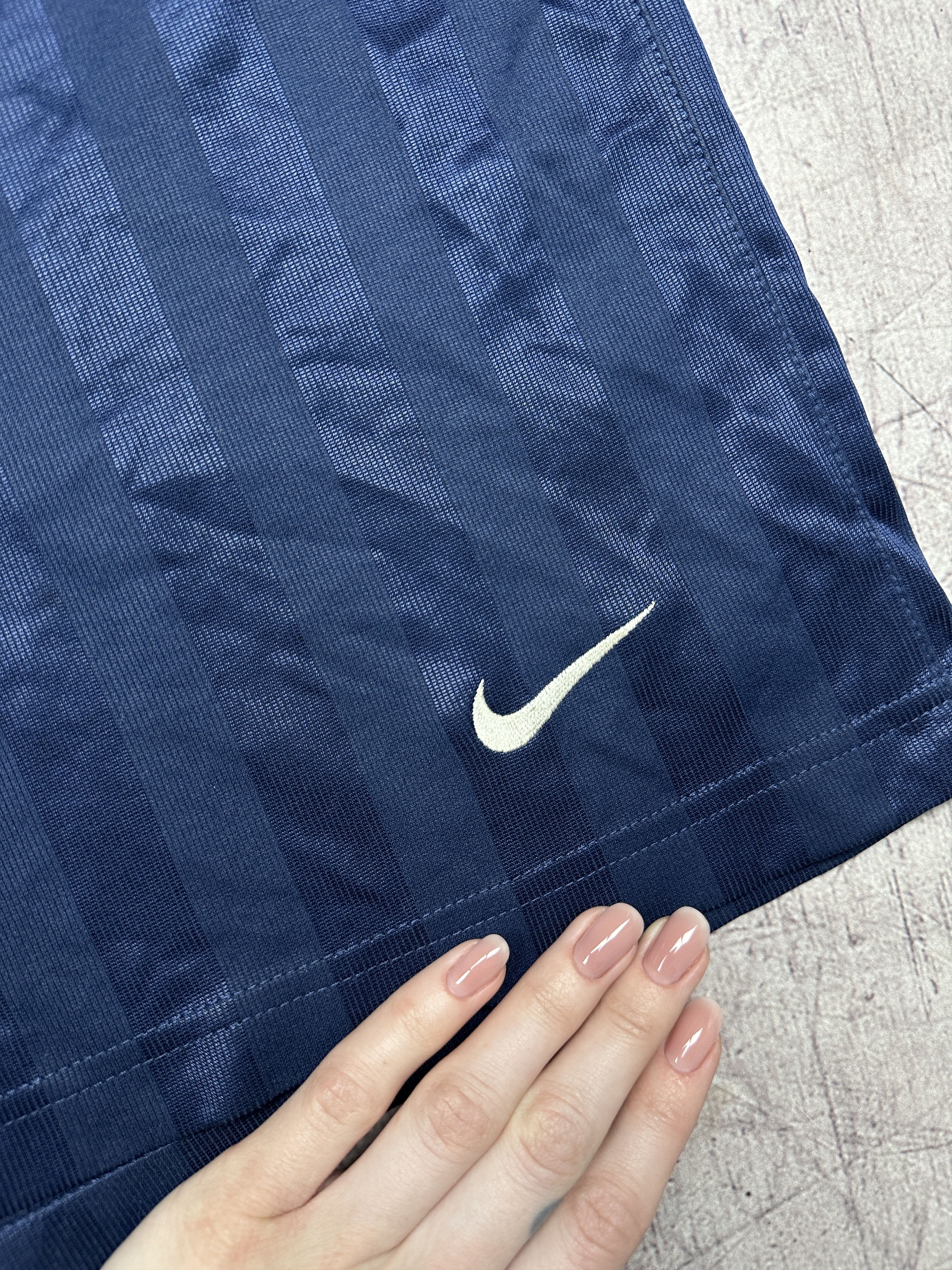 Nike Nike Dri Fit Vintage Mens Shorts Size US 34 / EU 50 - 3 Thumbnail