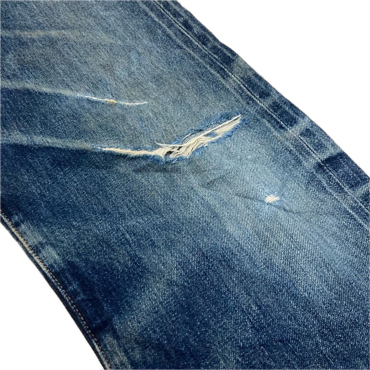 VINTAGE 30x34 LEVI’S BIG E 501XX SELVEDGE DISTRESSED JEANS
