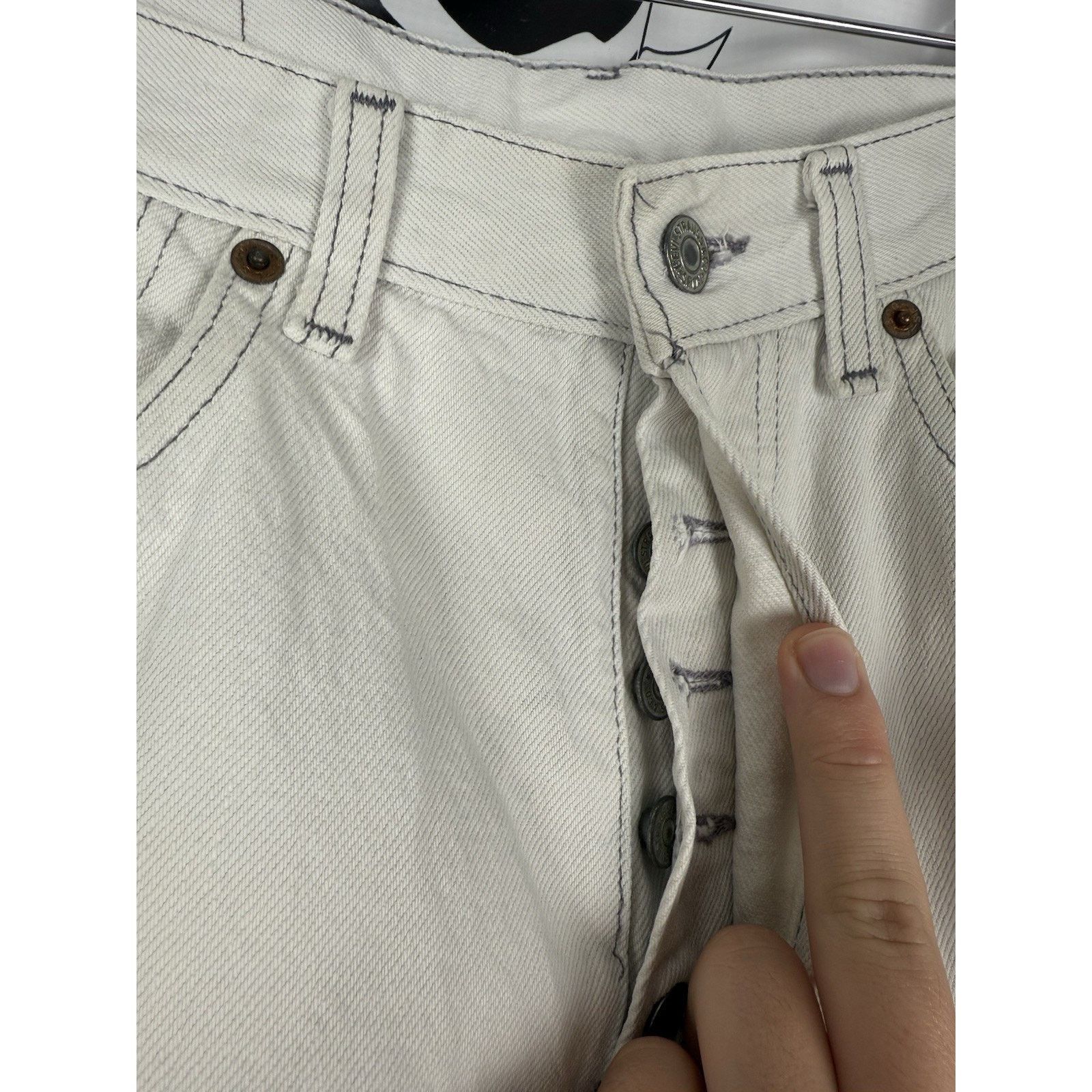 Levi's Vintage 80s Levi 501 Jeans White 30x30 | 29.5/29.5 Size US 30 / EU 46 - 9 Thumbnail