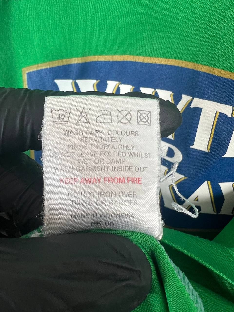 Vintage HIBERNIAN 2005 2006 HOME SHIRT SPROULE #17 Sz M Size US M / EU 48-50 / 2 - 3 Thumbnail