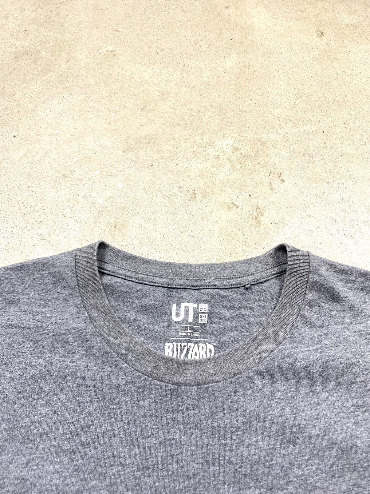 Uniqlo Vintage Uniqlo Blizzard T Shirt Y2K Movie Game Tee Size US L / EU 52-54 / 3 - 7 Thumbnail