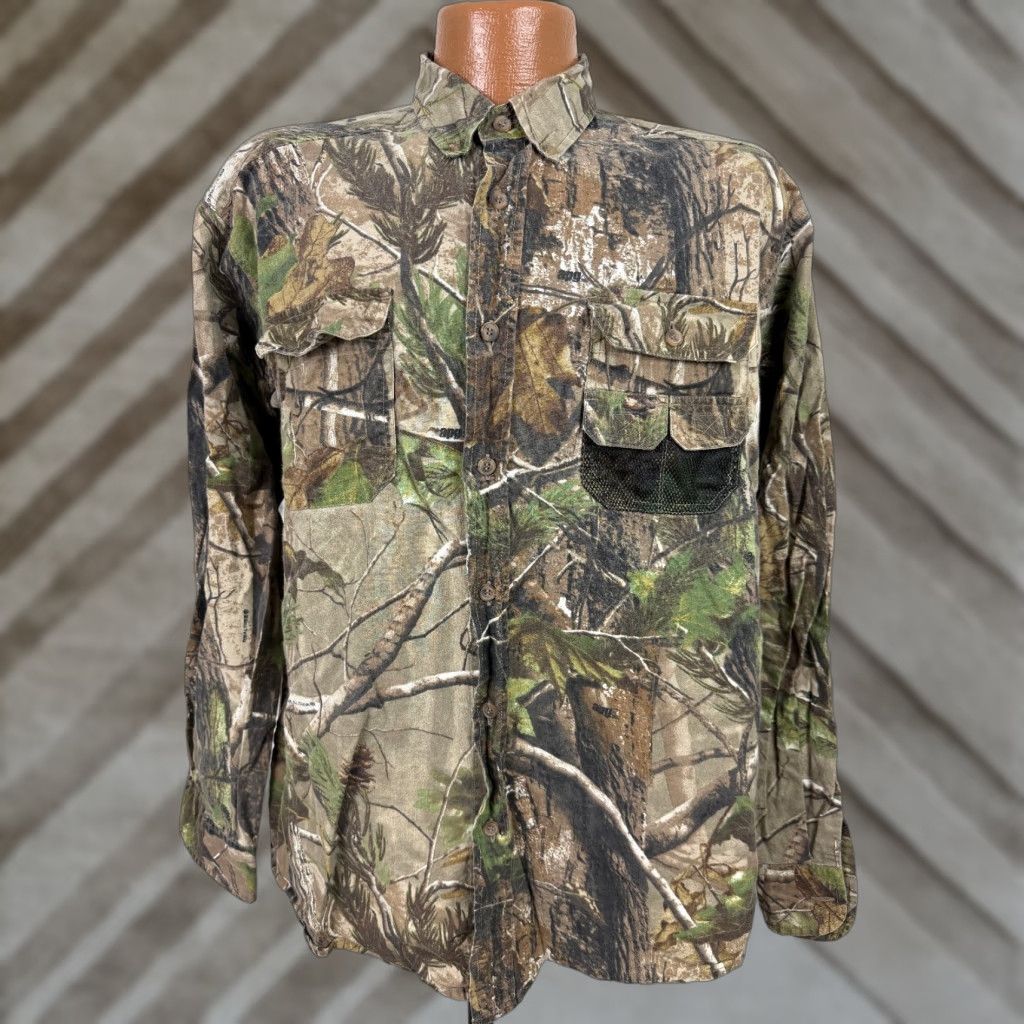 Realtree Realtree Camo Shirt Men Medium Button Down Vented Hunting Outdoors Lightweight Size US M / EU 48-50 / 2 - 1 Thumbnail