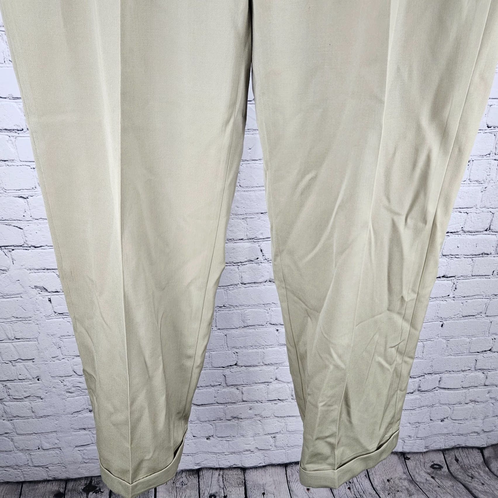 Brooks Brothers VINTAGE Brooks Brothers Dress Pants Tan 100% Wool Madison 1818 Pleated Cuffed Straight Leg 40 Men Size US 40 / EU 56 - 7 Thumbnail
