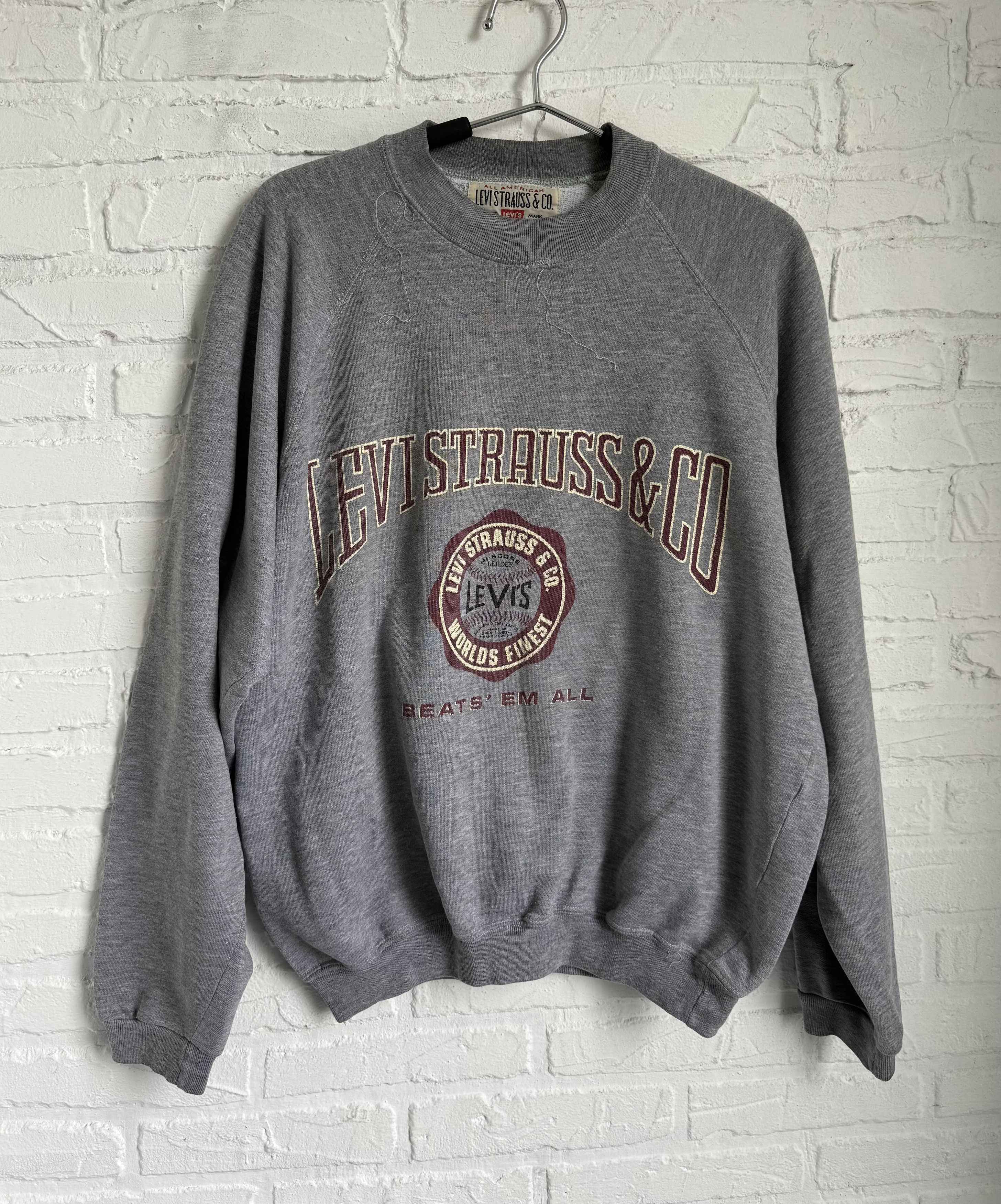 Levi's Vintage Clothing Vintage 90s Levi’s Crewneck Sweatshirt “Beats Em All” Size US S / EU 44-46 / 1 - 1 Thumbnail